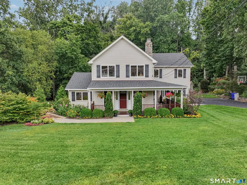 5 Thaddeus Avenue, Danbury