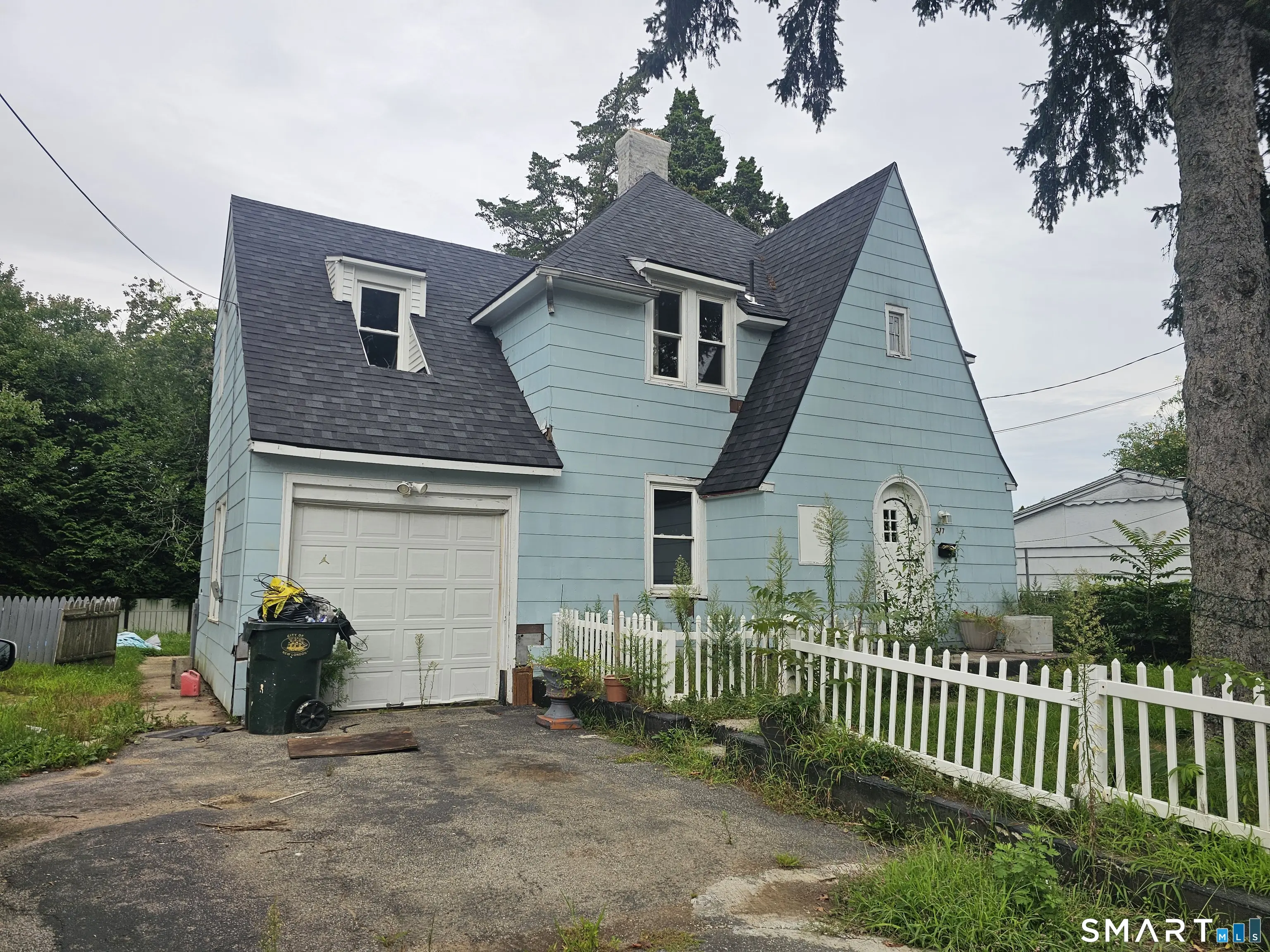 377 Jefferson Avenue, New London