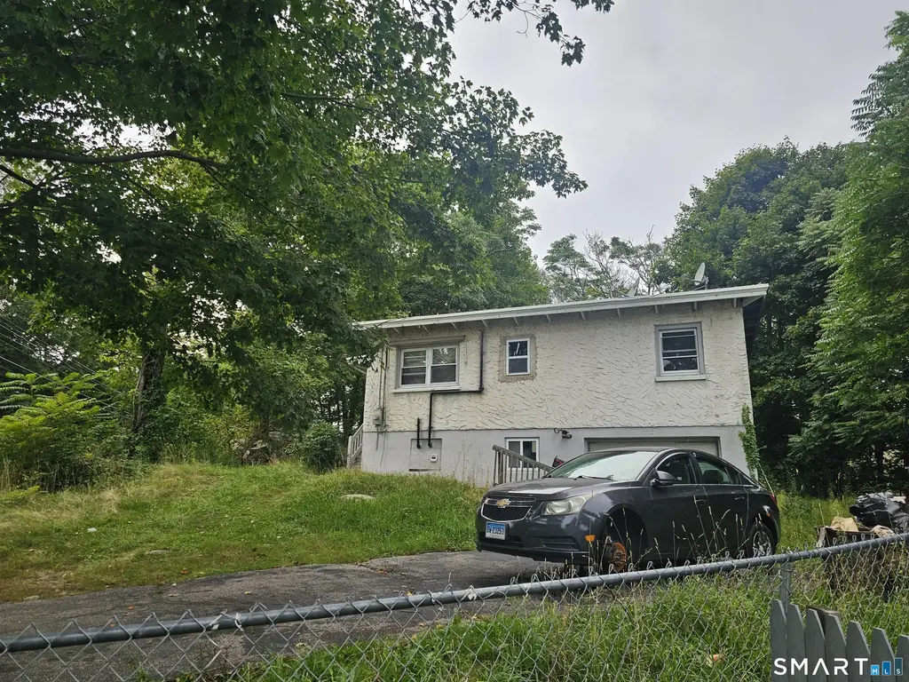 387 Jefferson Avenue, New London