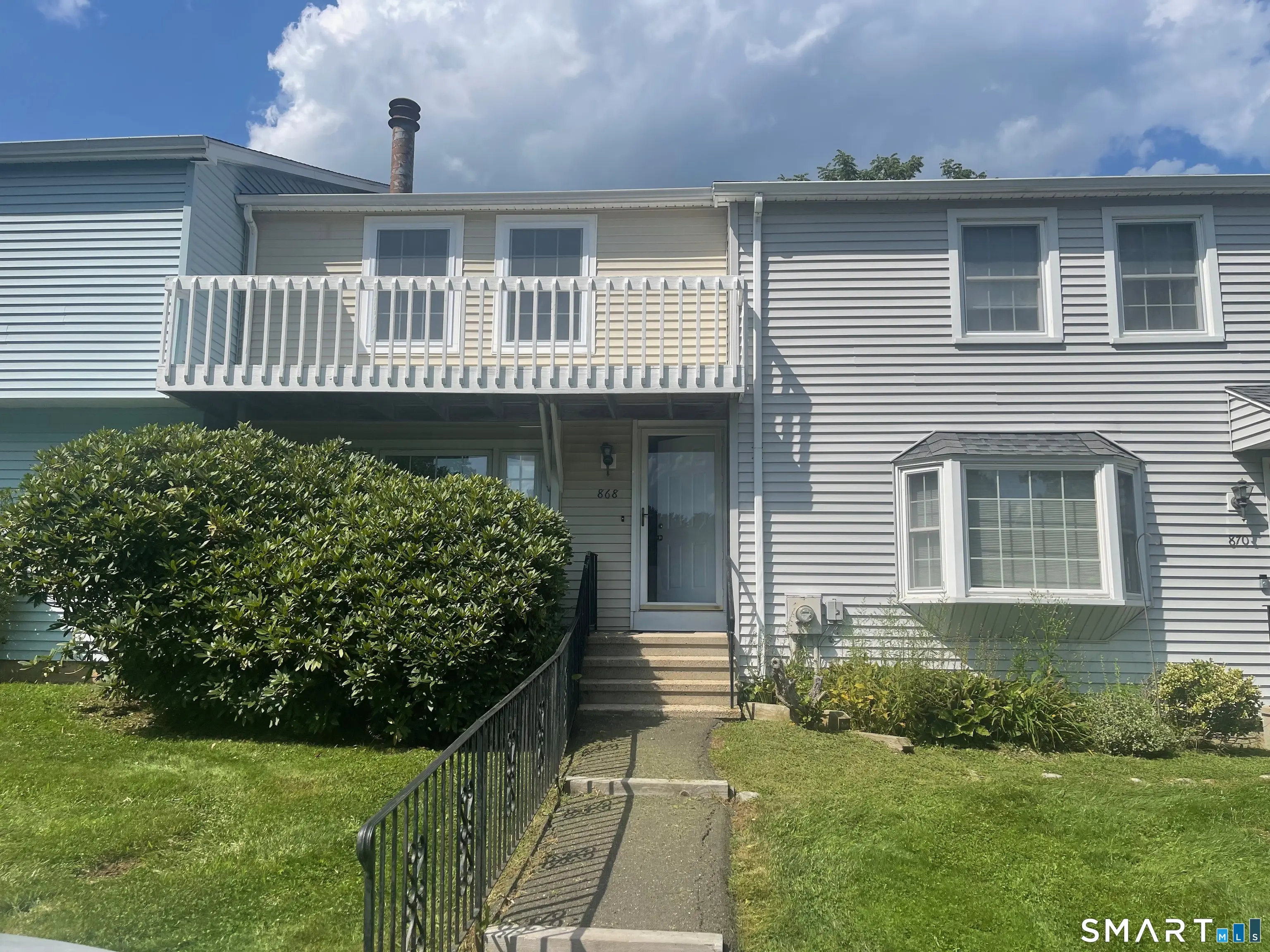 868 Long Hill Road 868, Middletown
