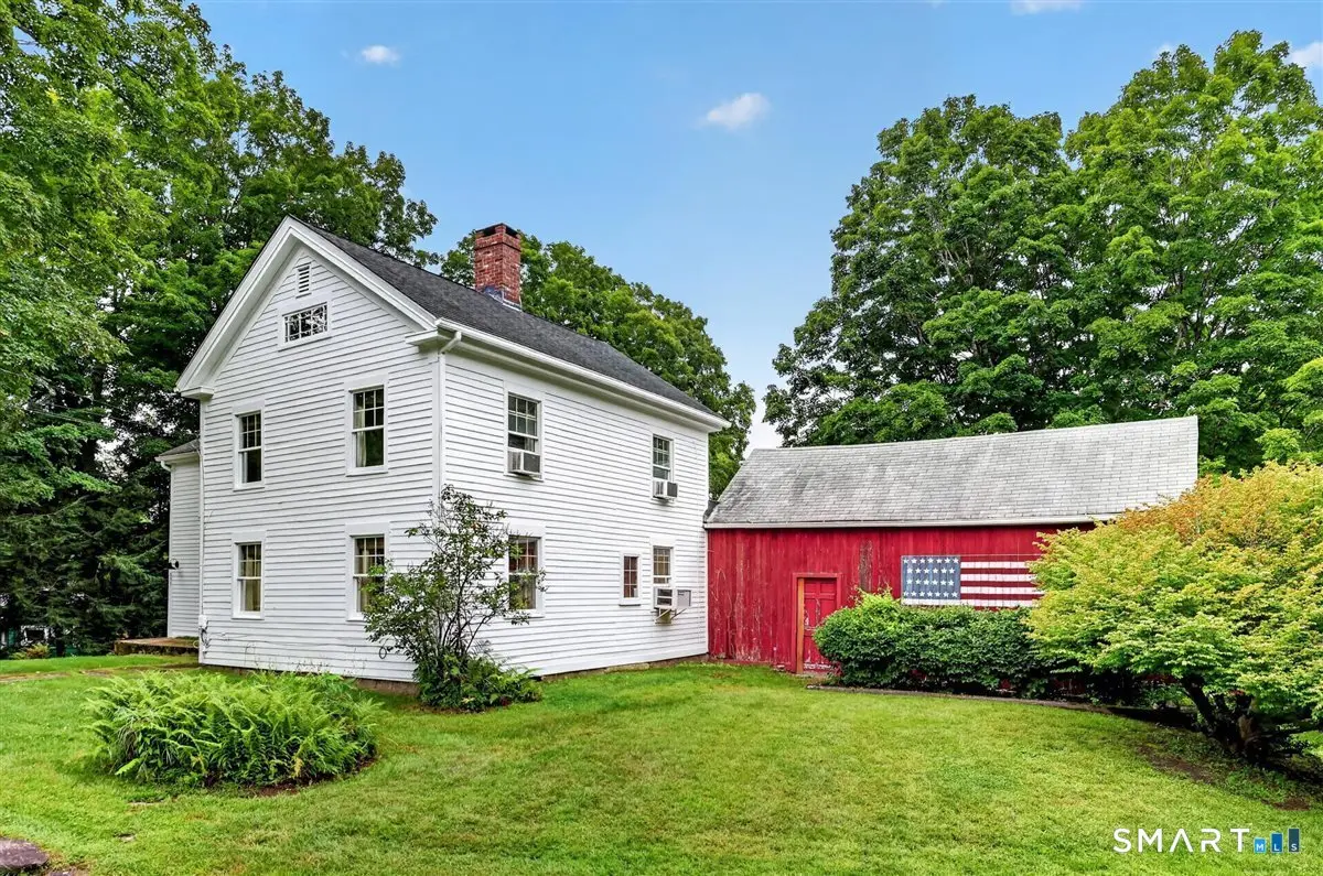 635 Northfield Road, Watertown