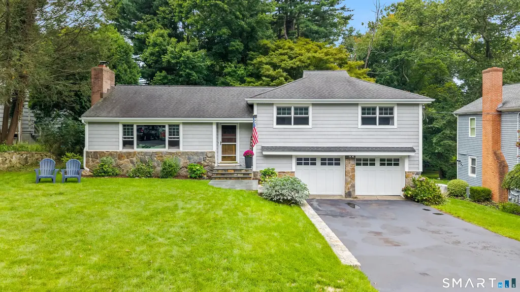 87 Oxbow Road, Fairfield