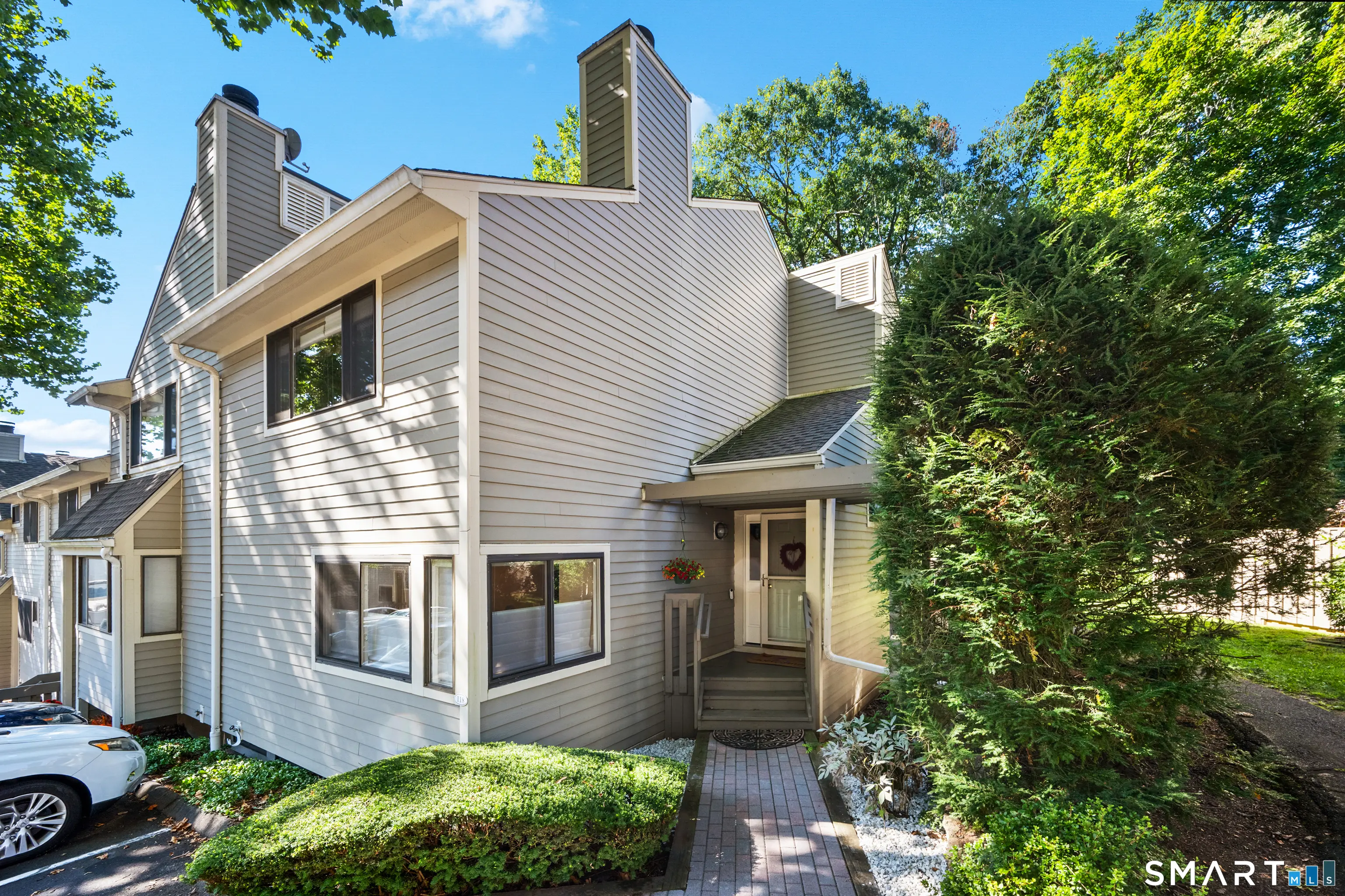 118 Sunrise Hill Road 118, Norwalk