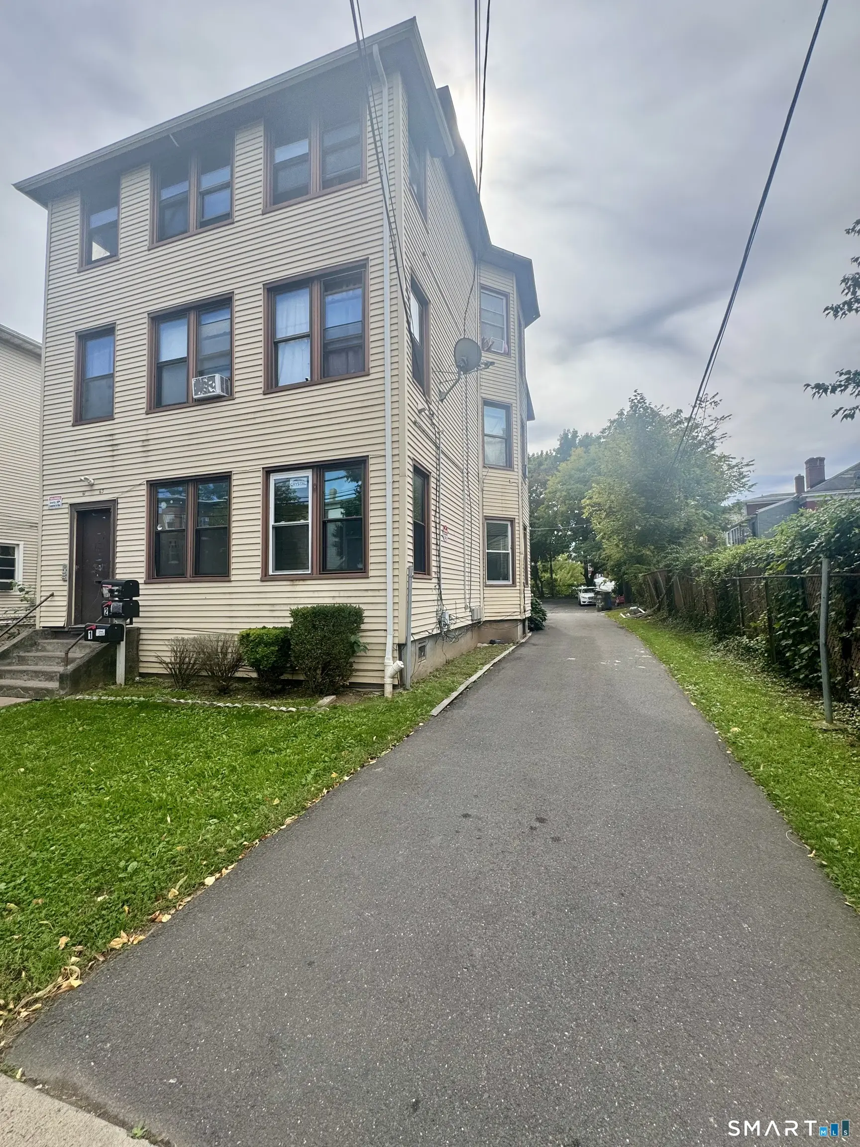 61-63 Elliott Street, Hartford