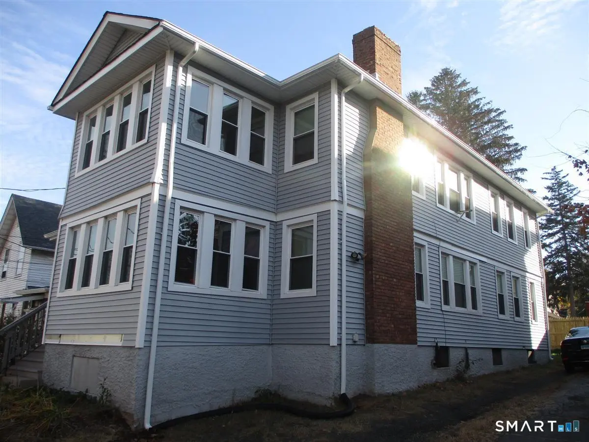 9 Newton Street, Meriden