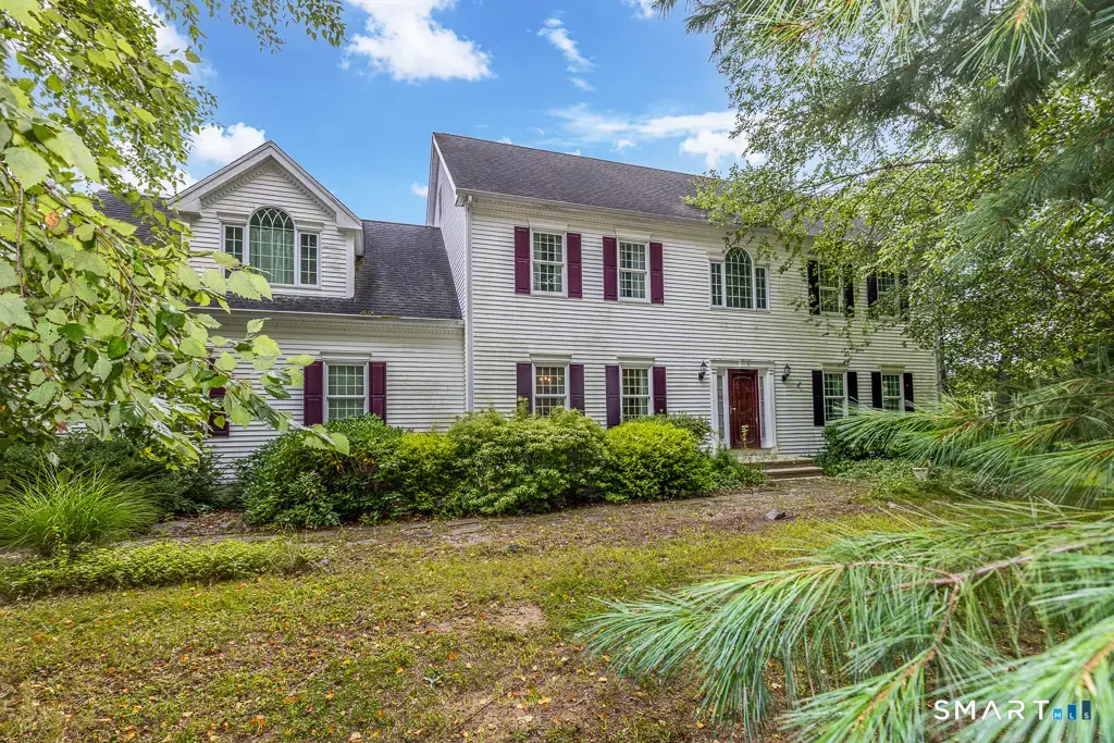 9 Taylor Ridge Road, Clinton