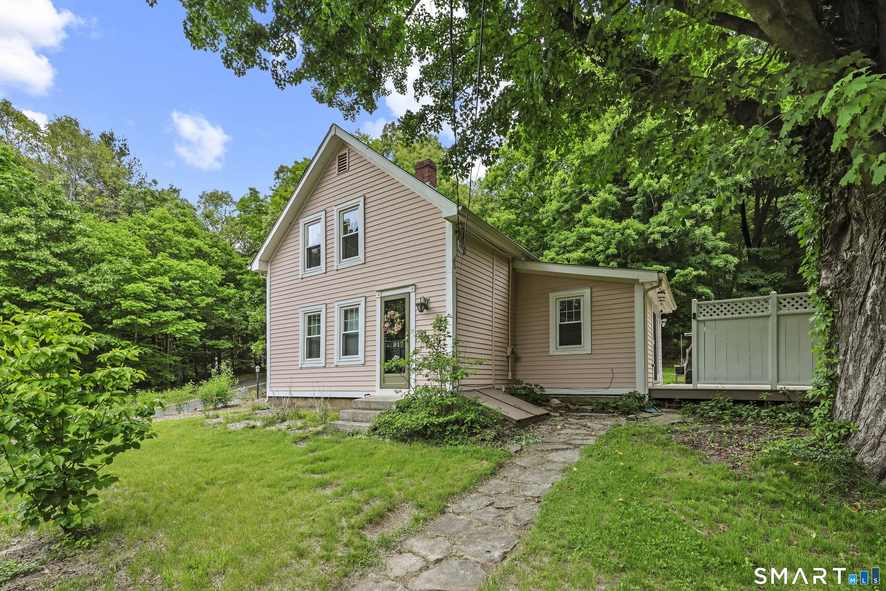 917 Hopewell Road, Glastonbury