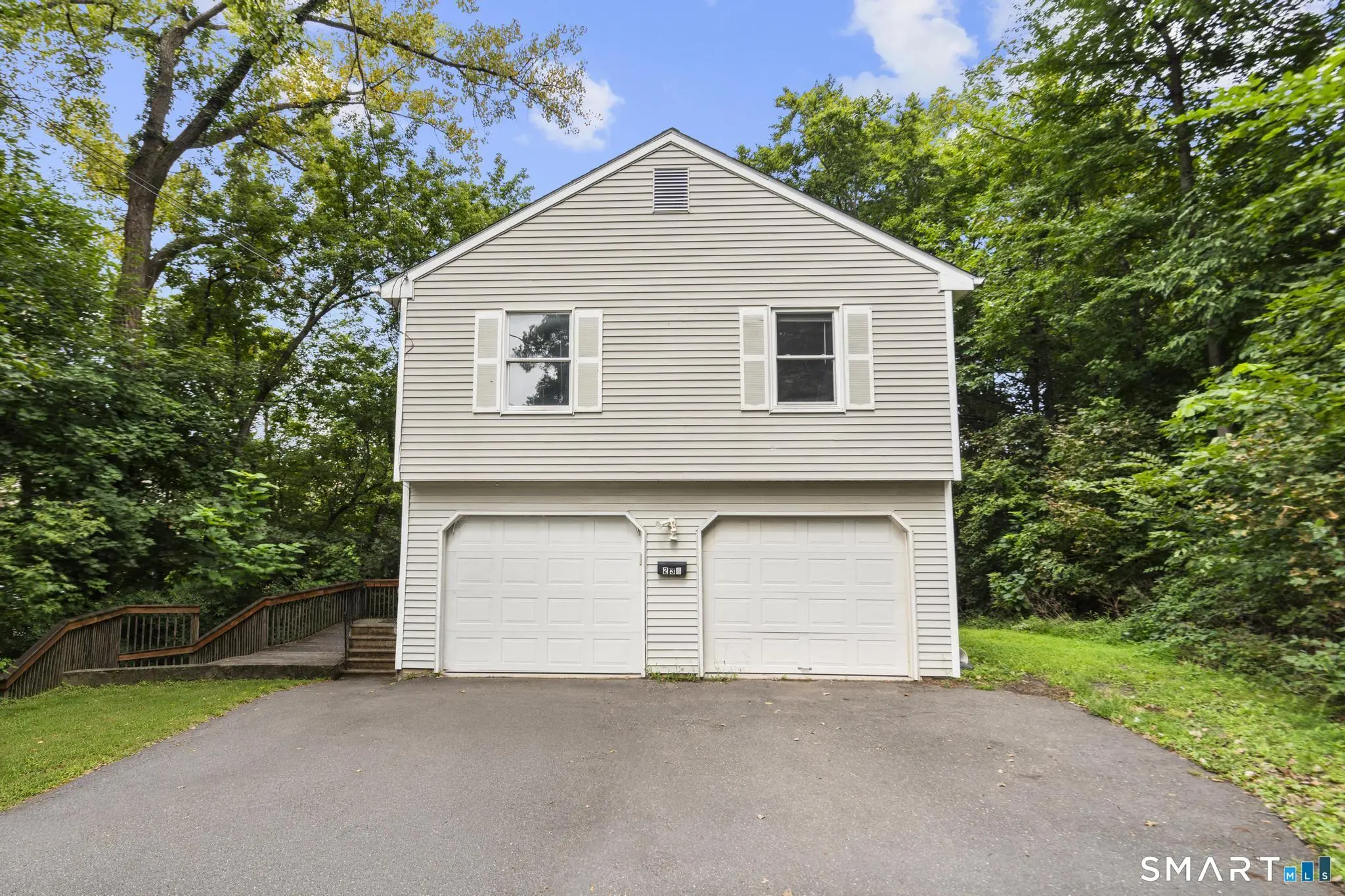 234 Hillcrest Avenue, New Britain