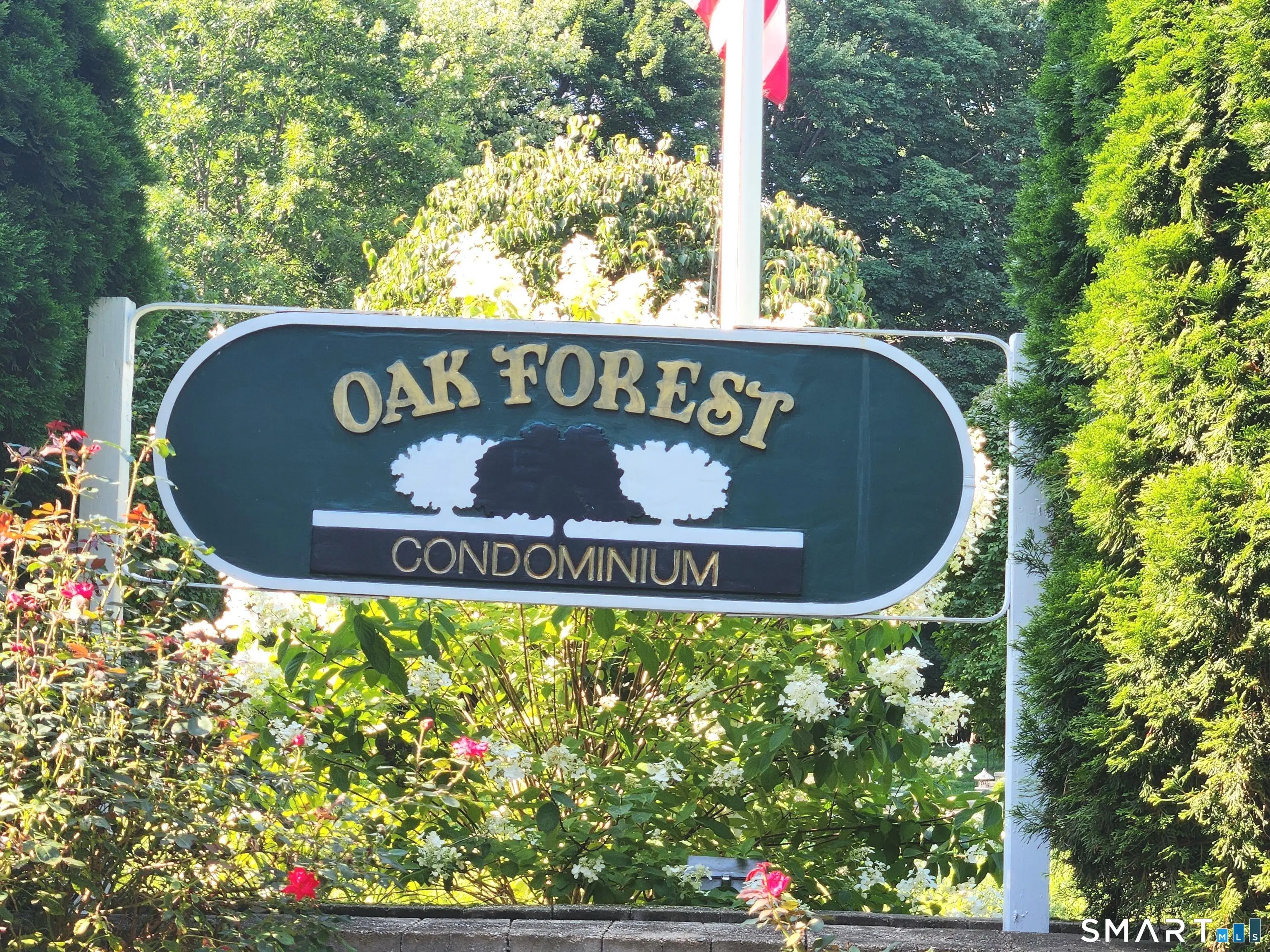 9 Oak Forest Drive 4, Manchester