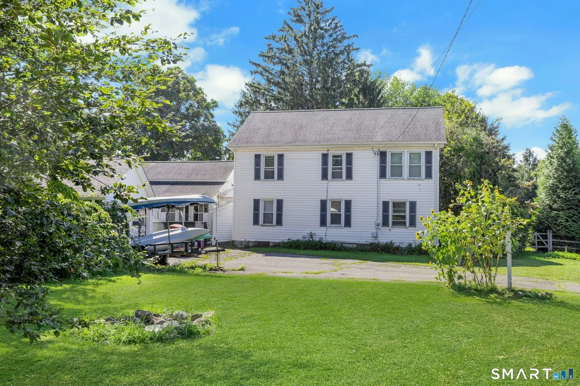 840 Monroe Turnpike, Monroe