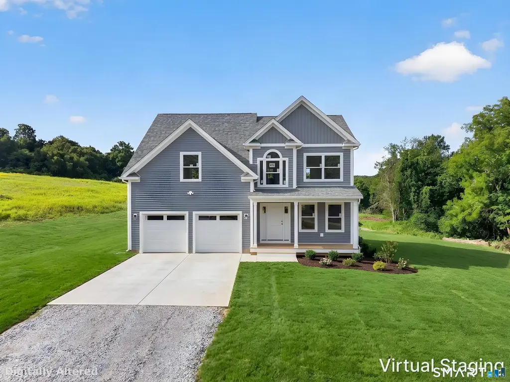 85 Freeman Road, Middletown