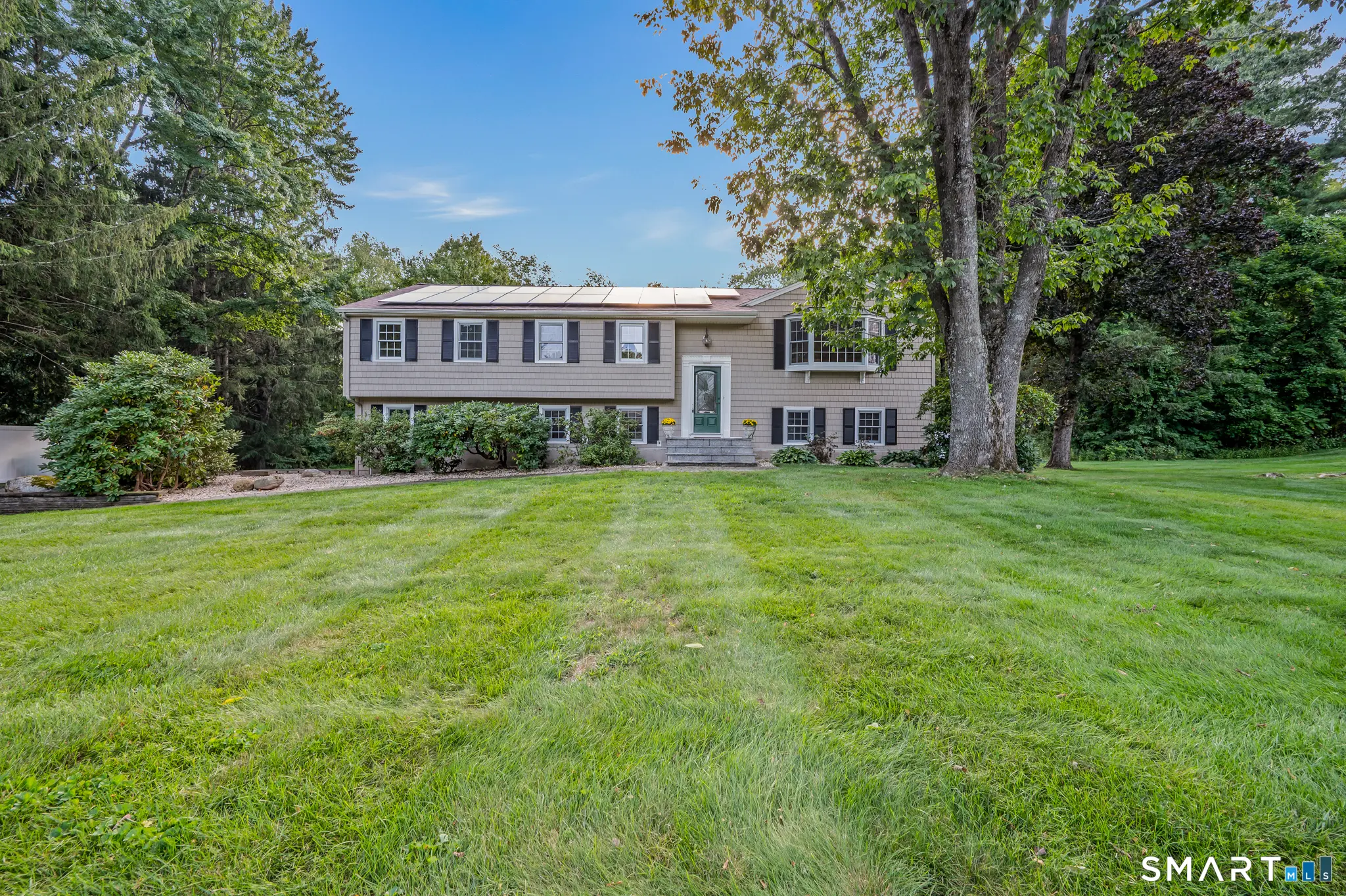 7 Banbury Drive, Simsbury