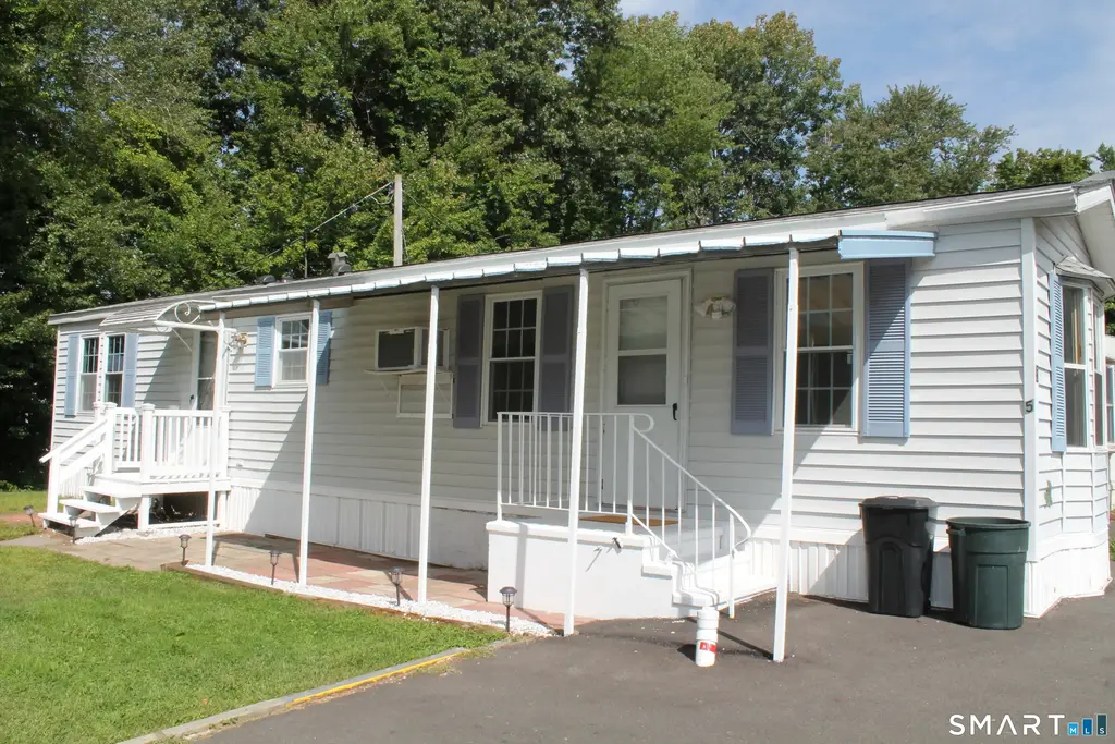 5 North Terrace, Vernon