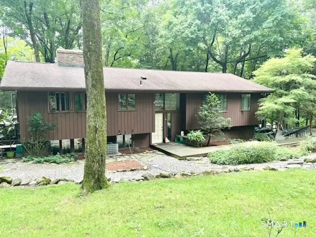 548 Bolton Road, Vernon