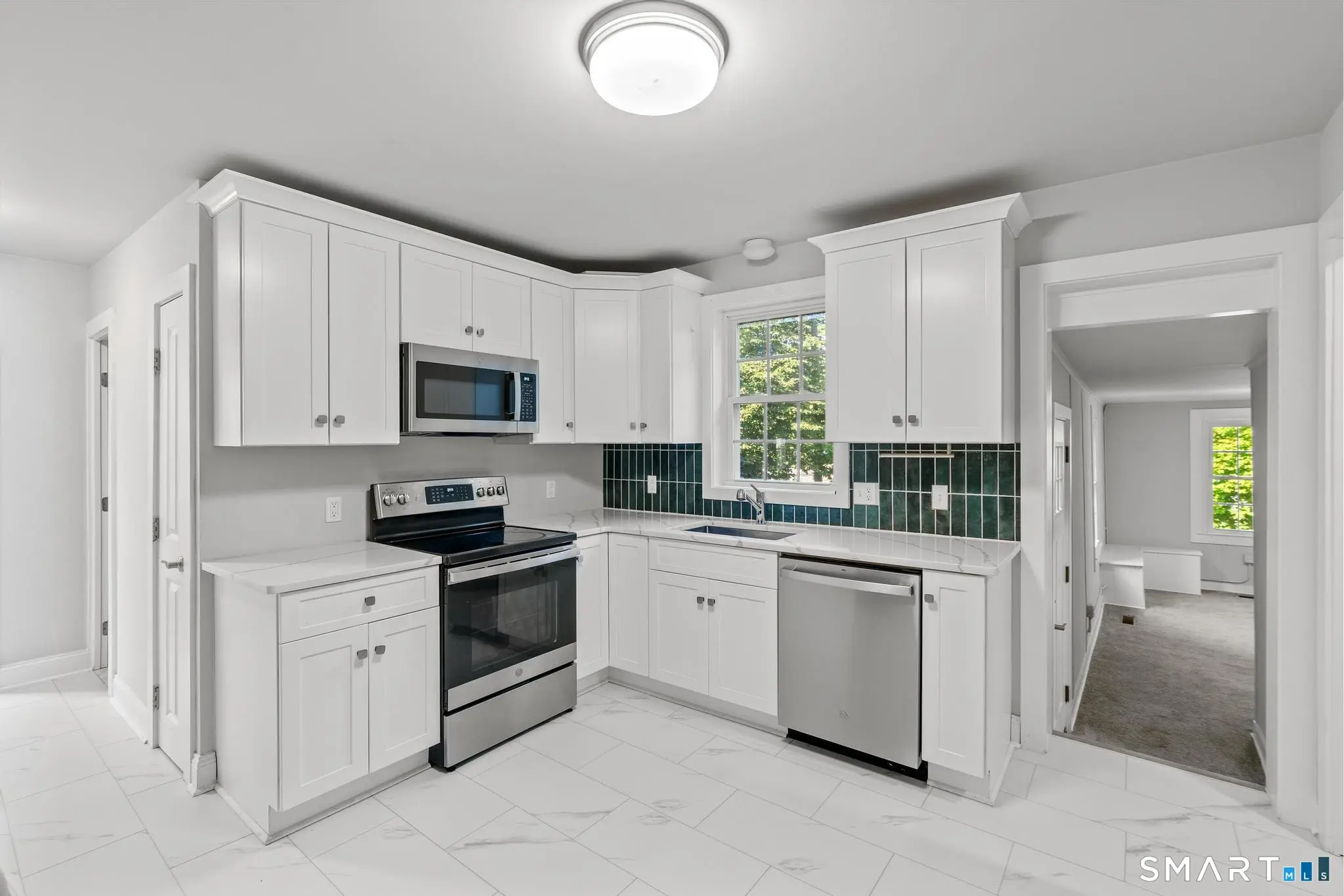 324 Washington Street Apt. 1, Middletown
