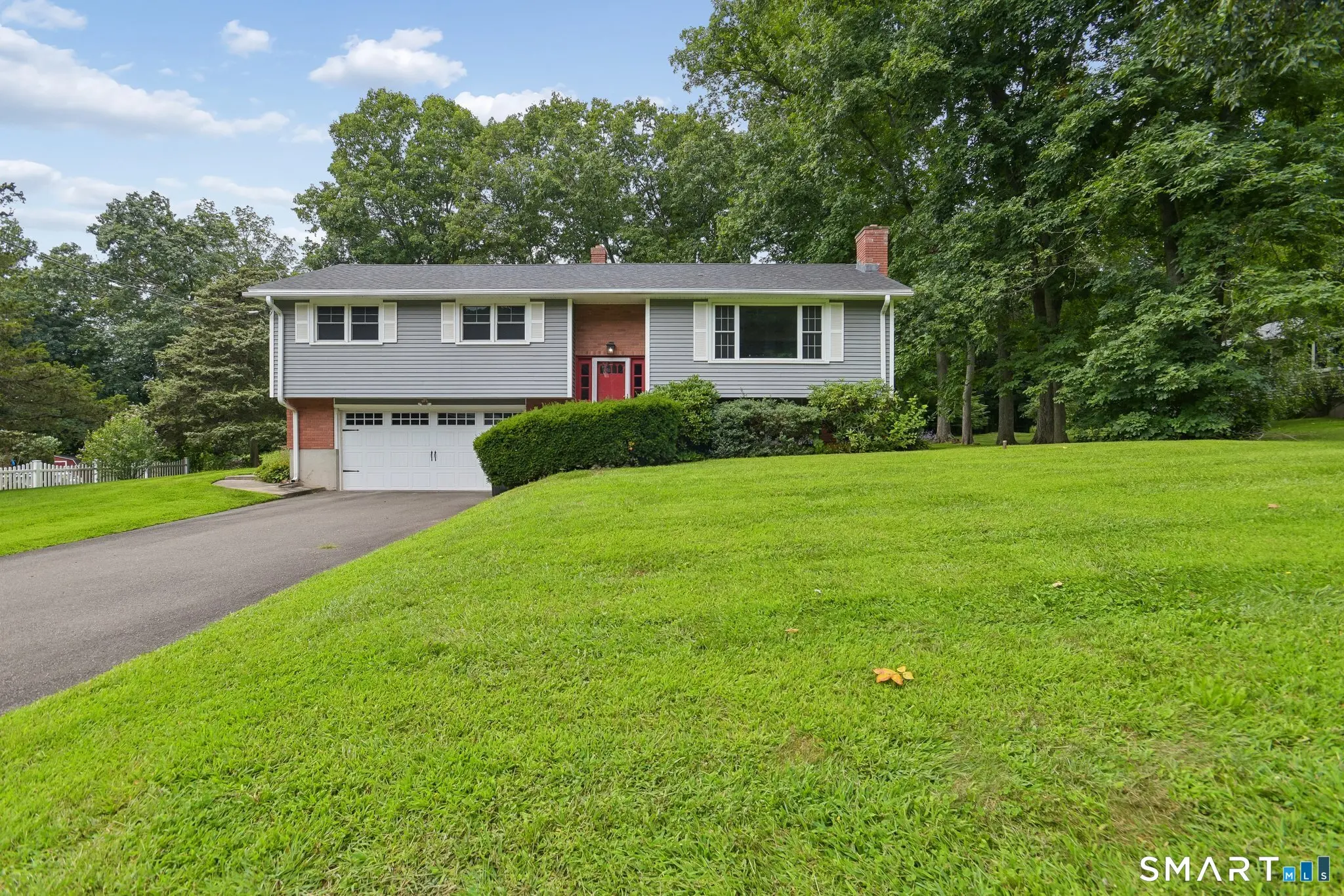 78 Bennett Road, East Haven