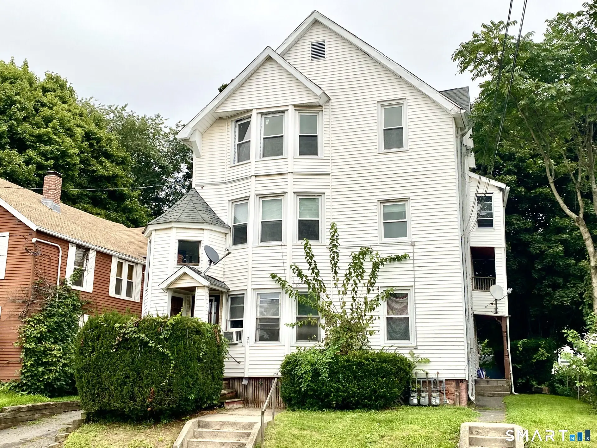 24 Rocky Hill Avenue, New Britain