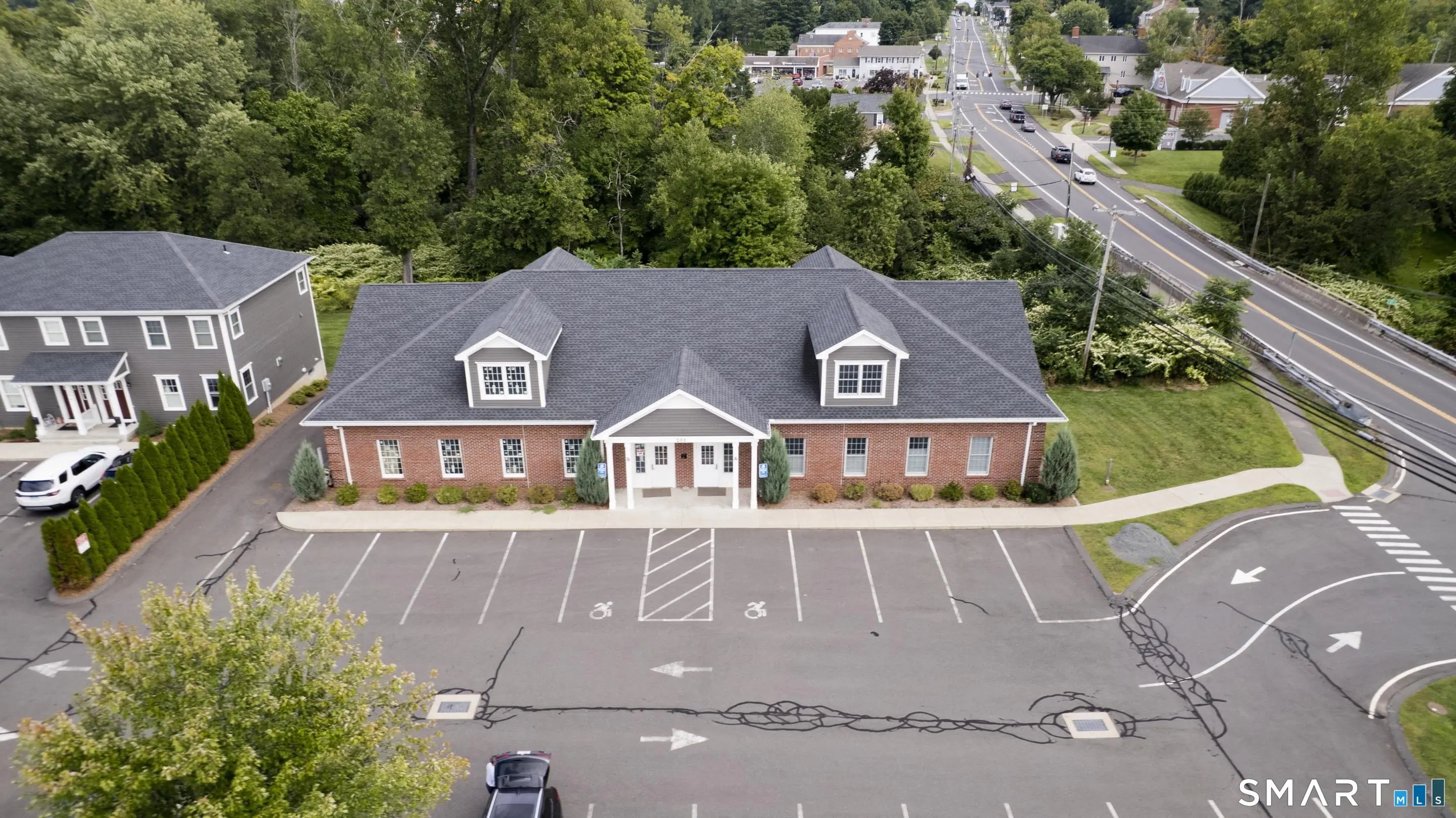 200 Mountain Road, Suffield