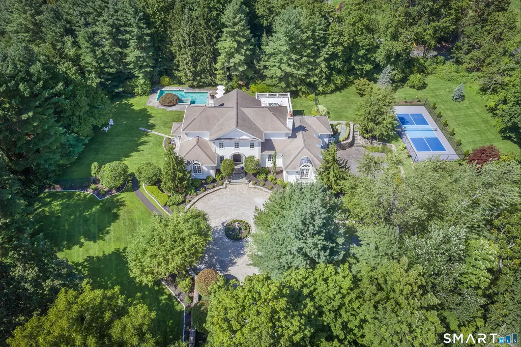 85 Manor Road, Ridgefield