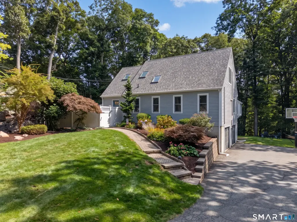 6 Nutmeg Circle, Old Saybrook