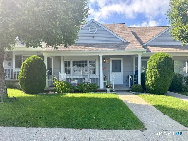 28 Highland Drive 28, Monroe