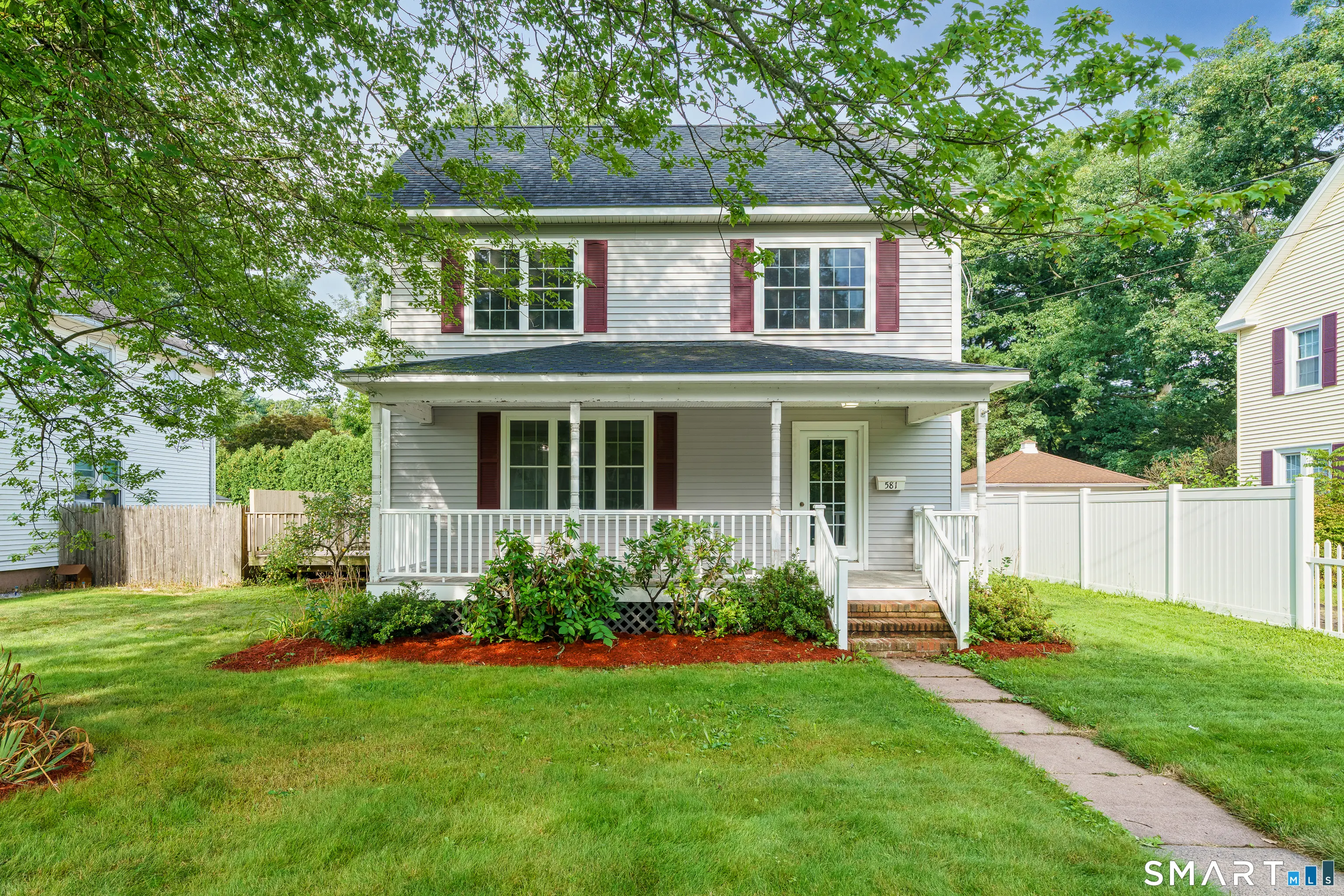 581 Main Street, Cromwell