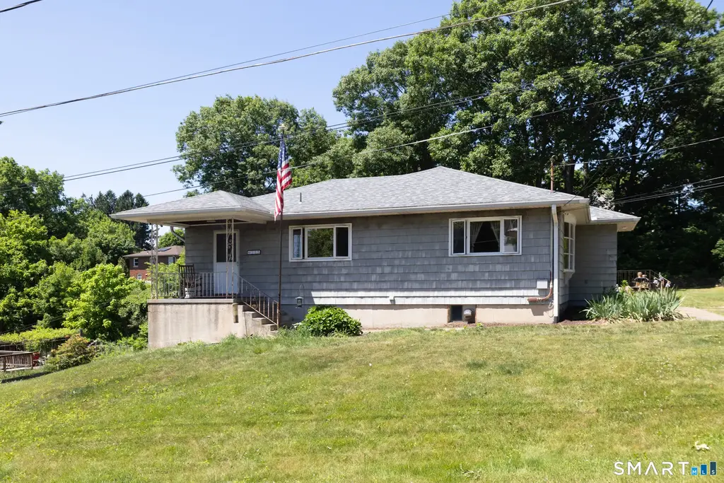 115 Hauser Street, Waterbury