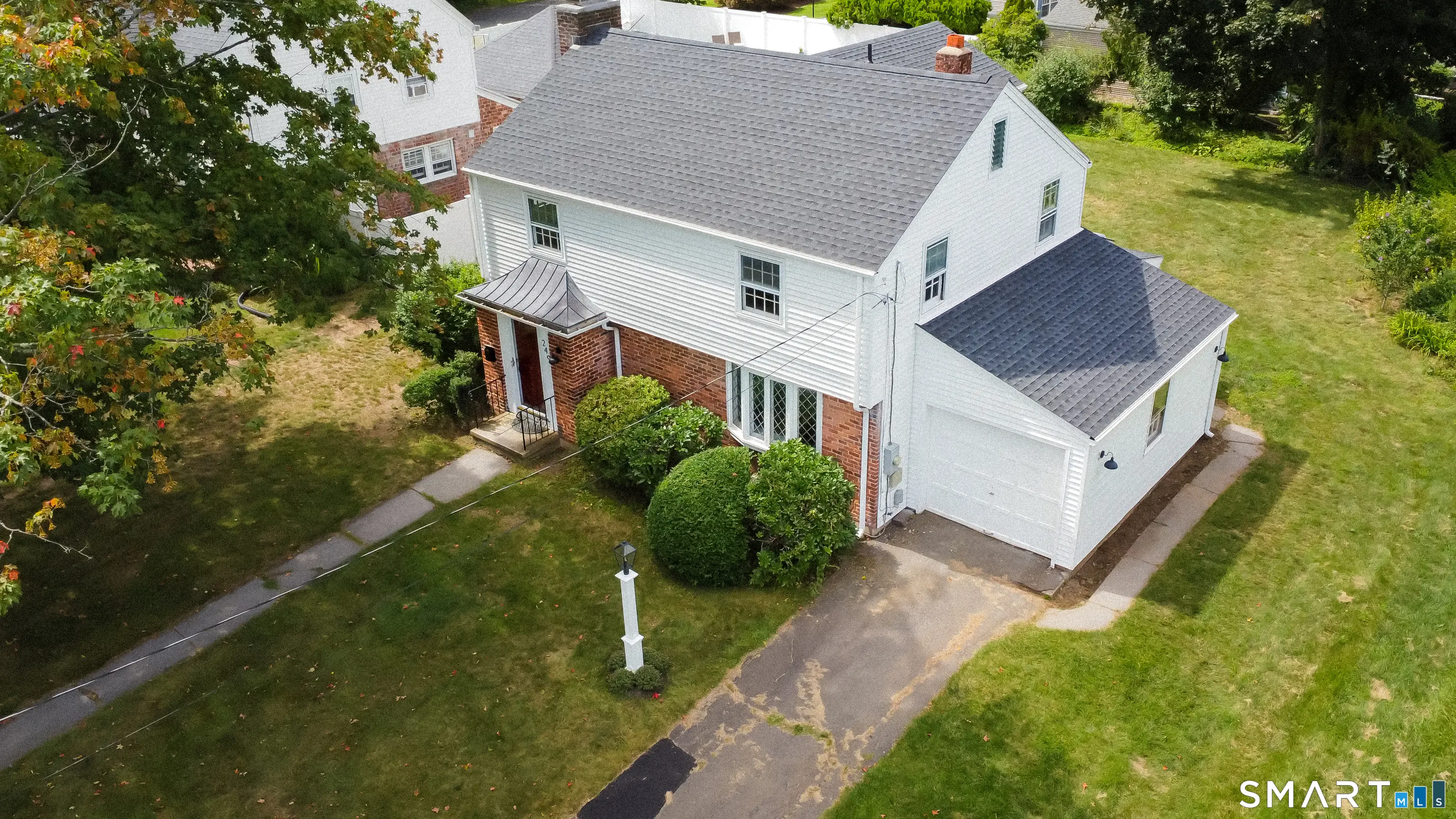 249 Ridge Road, Wethersfield