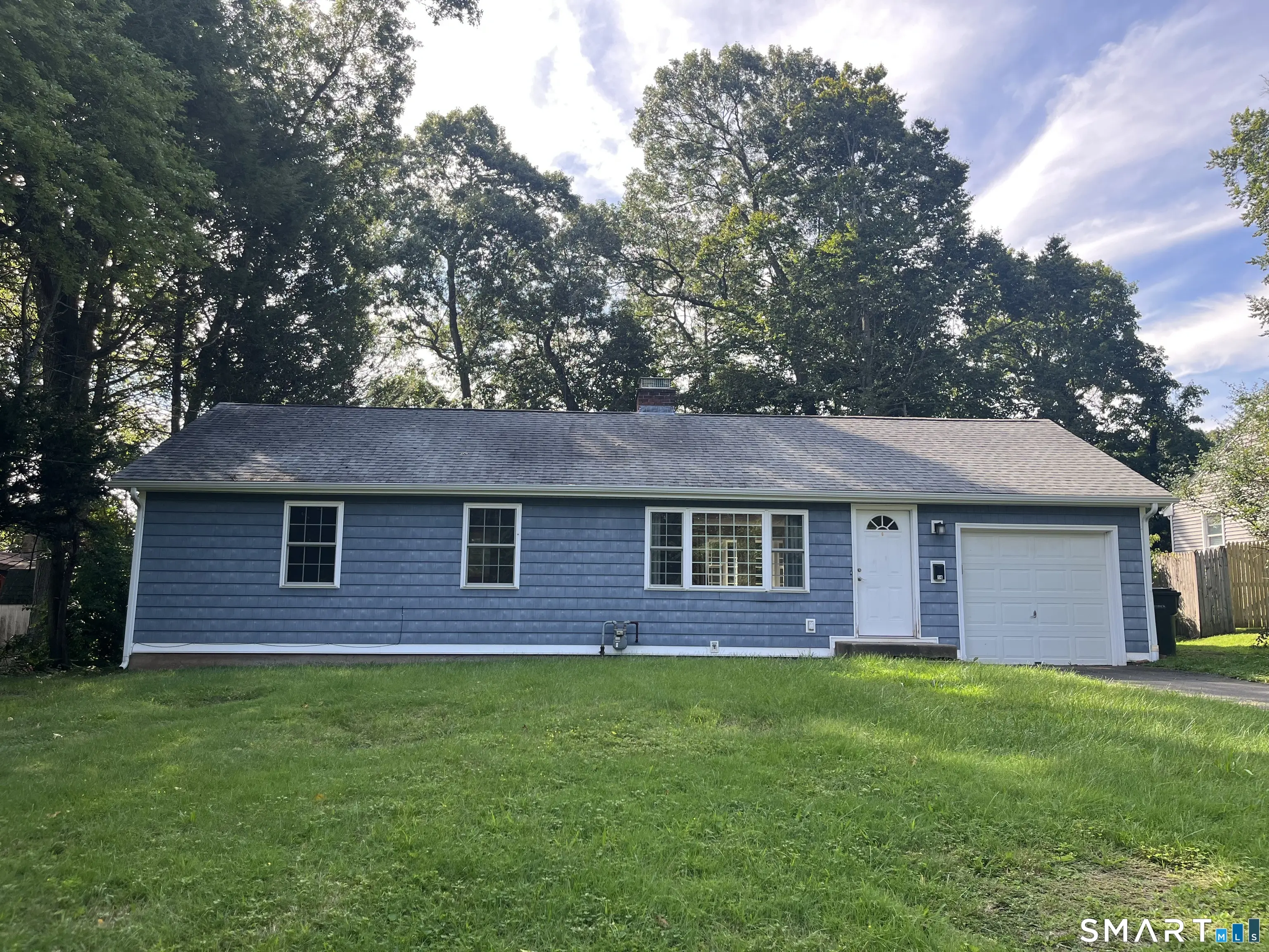 14 Forest Drive, Wethersfield