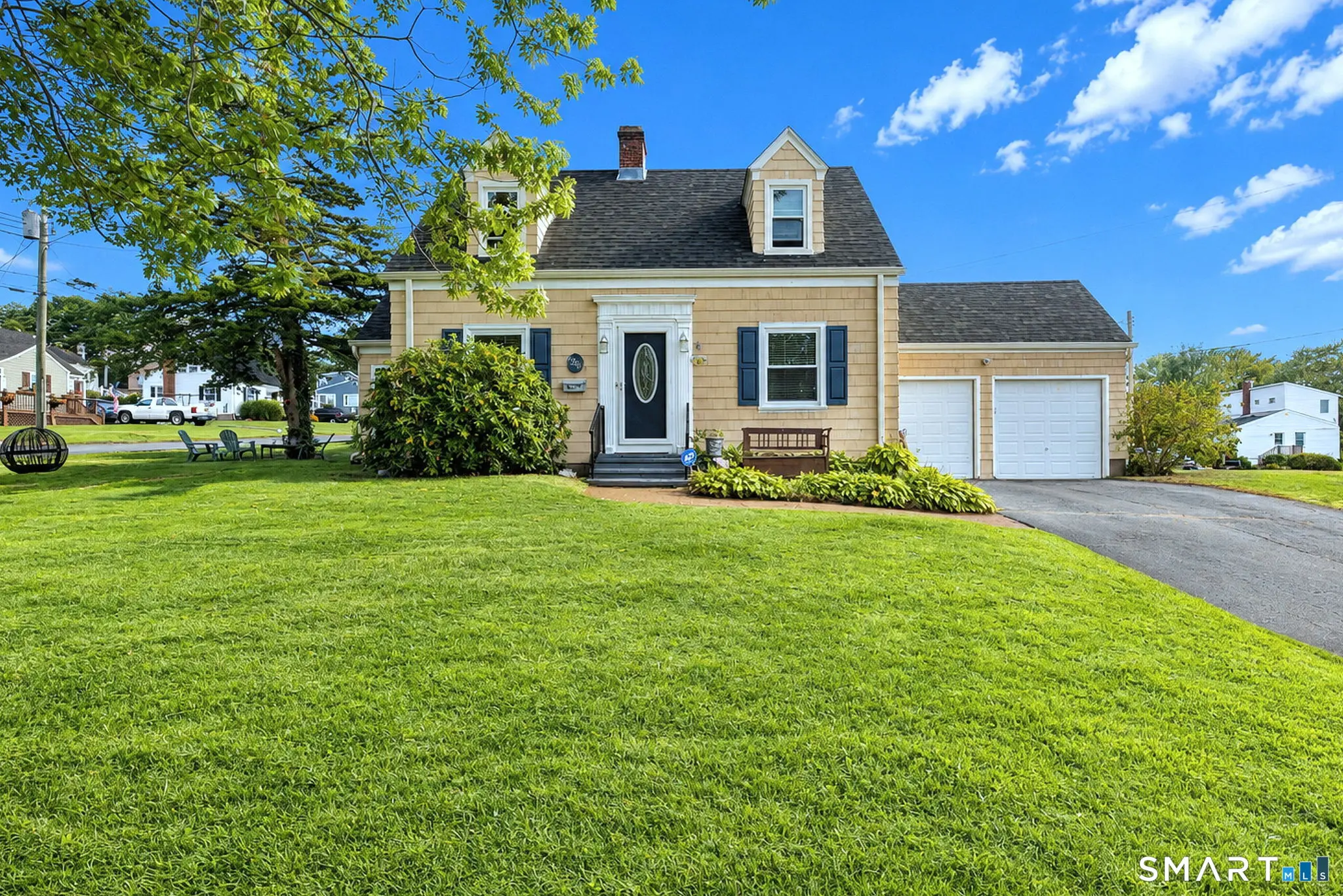 230 Highland Avenue, West Haven