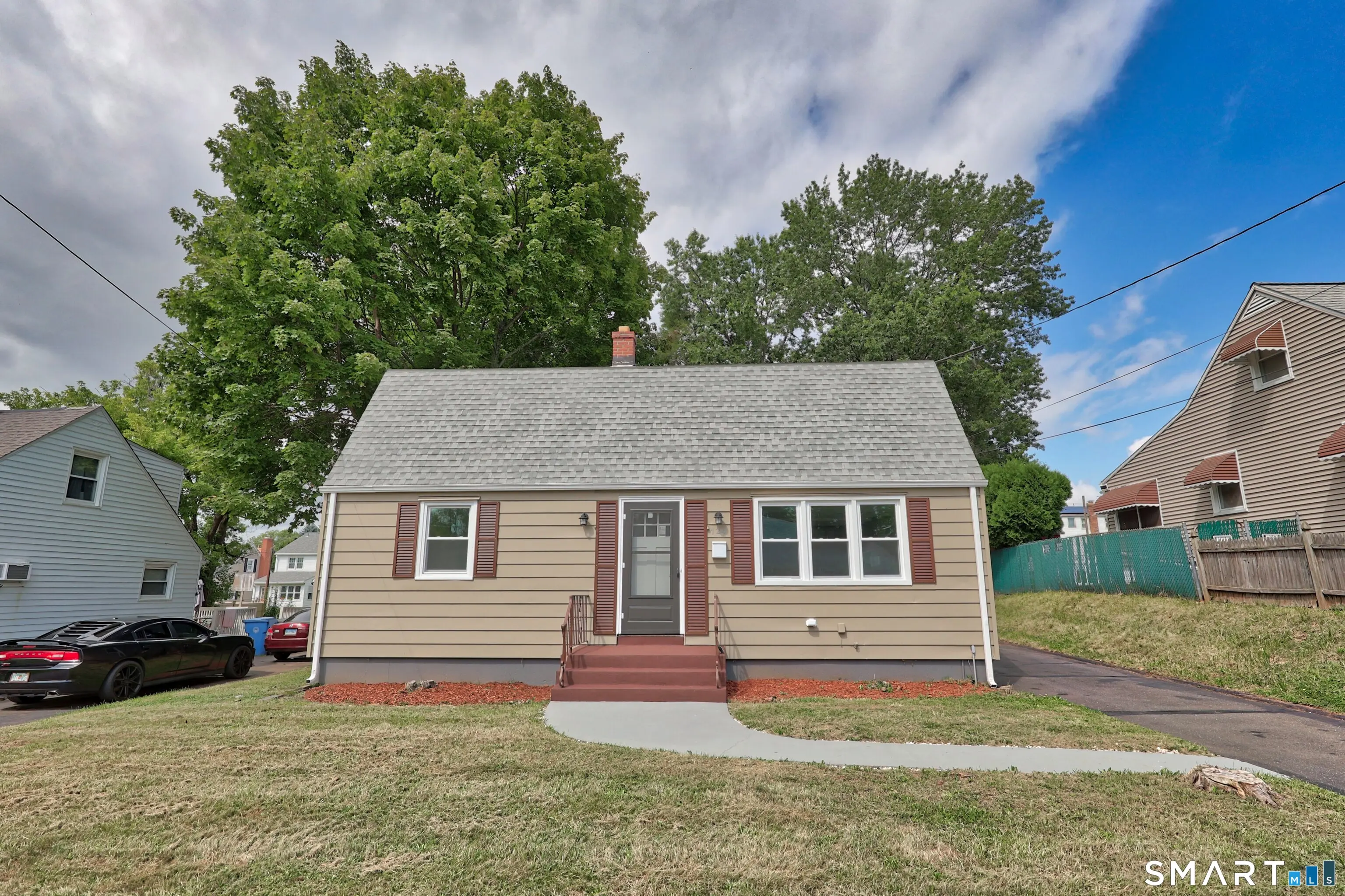 124 Mansfield Avenue, New Britain