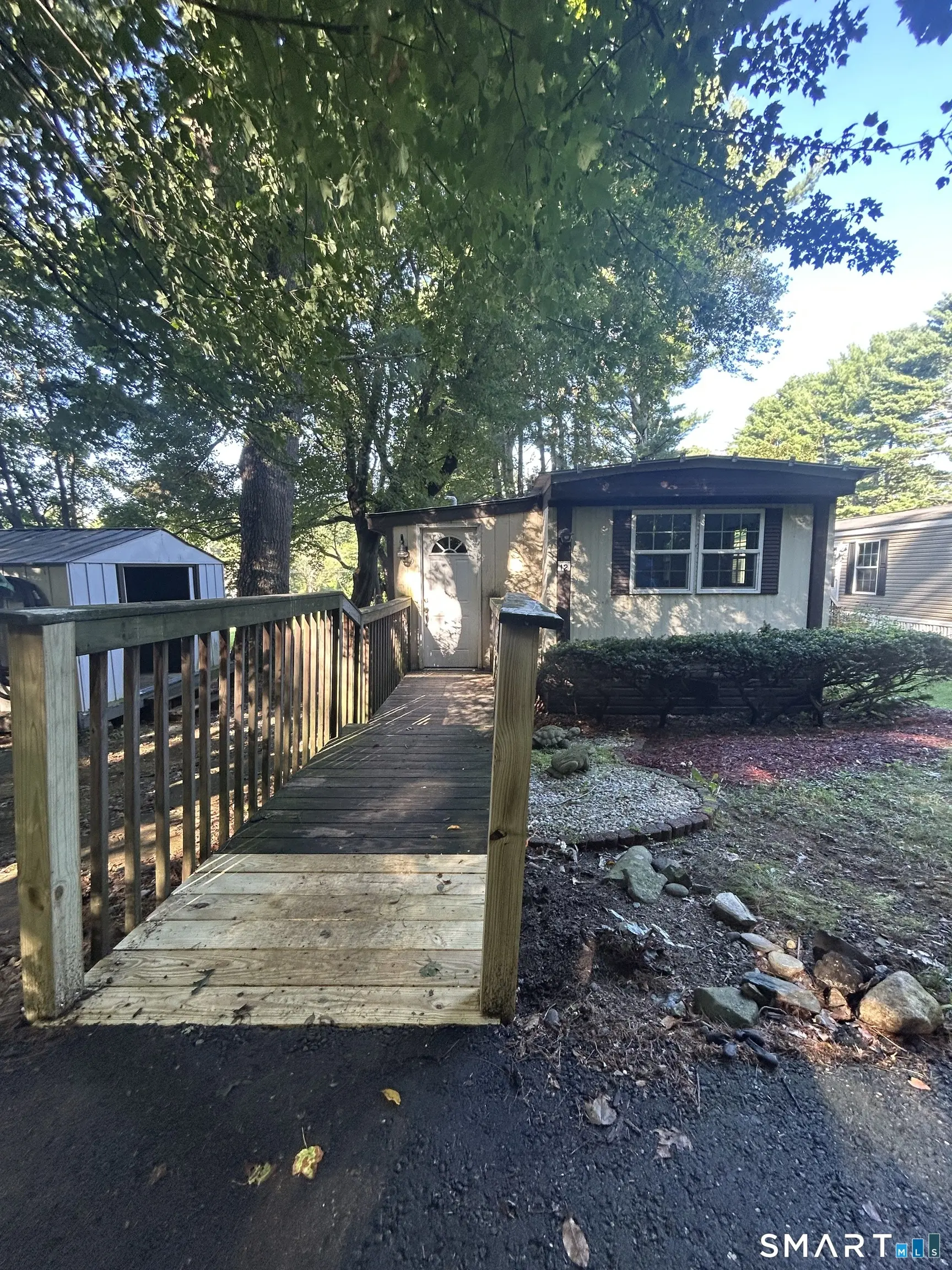 12 R And R Park, Killingly