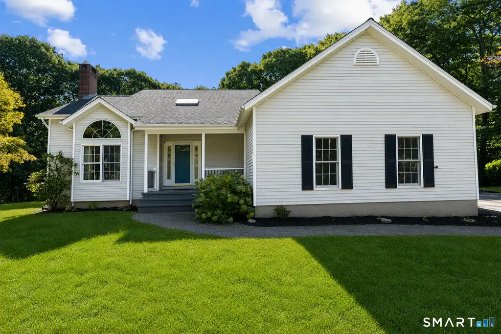 30 Holley Lane, Prospect