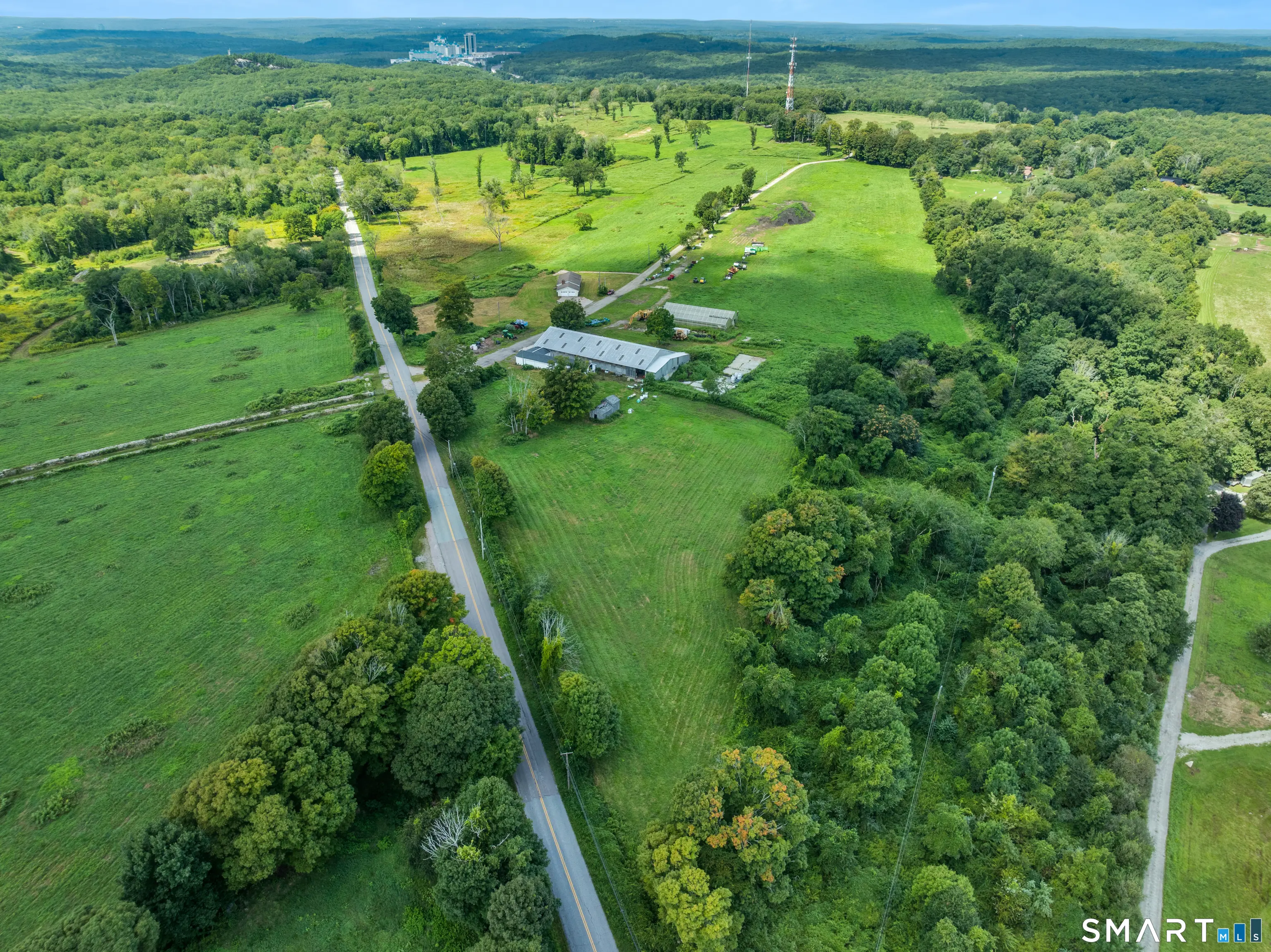 114 Wintechog Hill Road, North Stonington