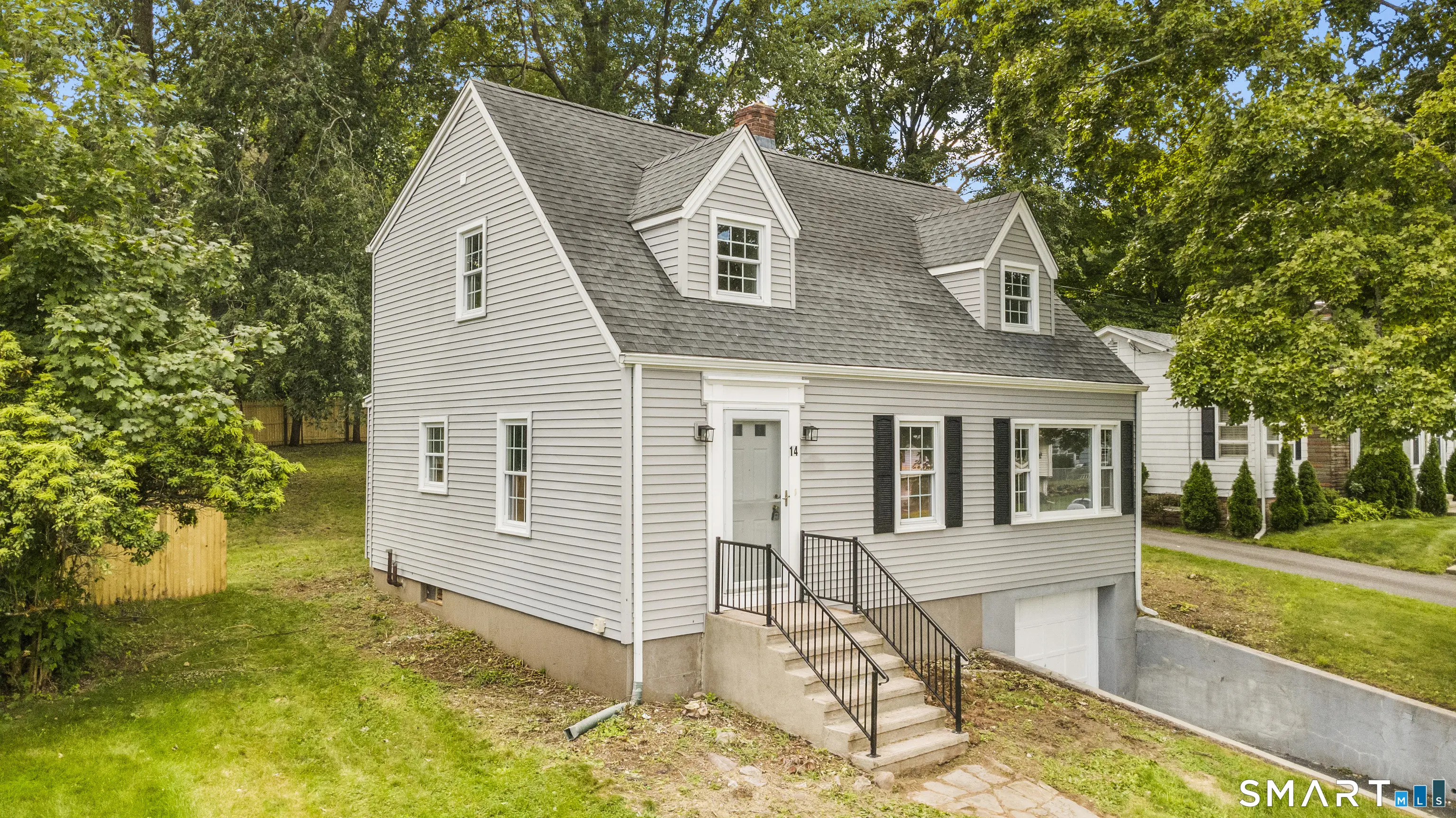14 Ingleside Drive, Hamden
