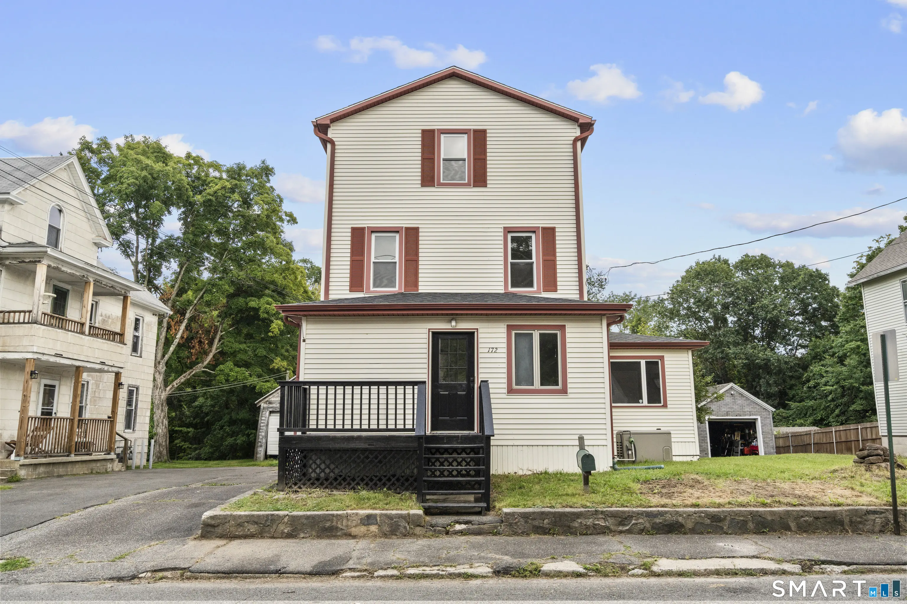 172 Red Mountain Avenue, Torrington