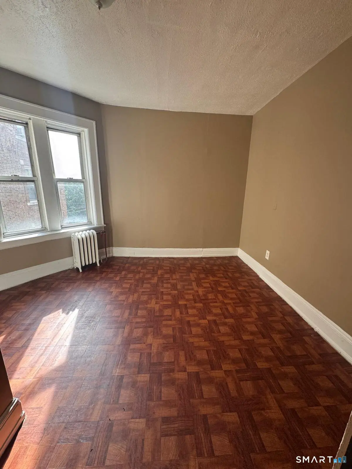205 Washington Avenue 205-c8, Bridgeport