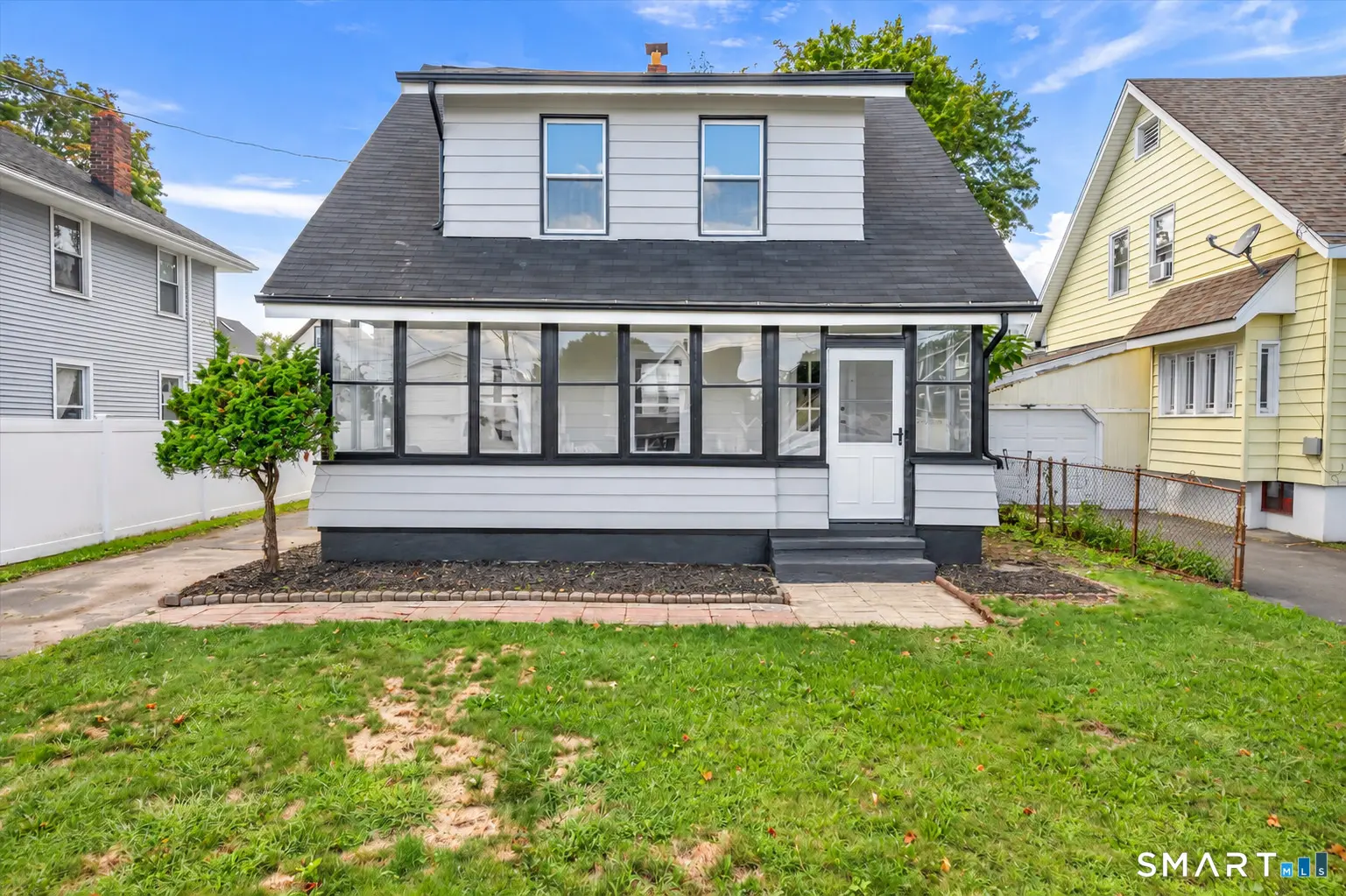 20 Oliver Lane, West Haven