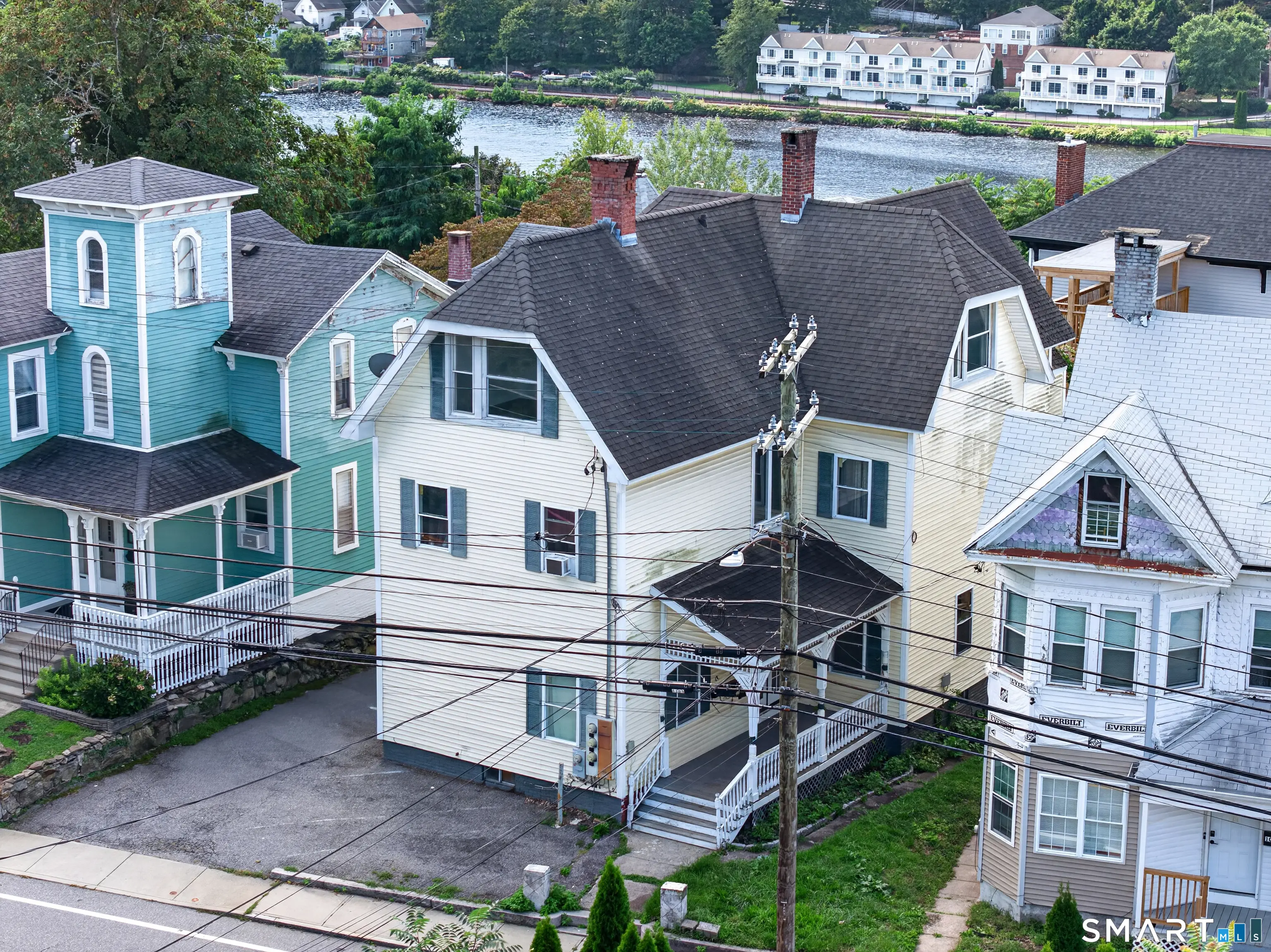 111 Laurel Hill Avenue, Norwich