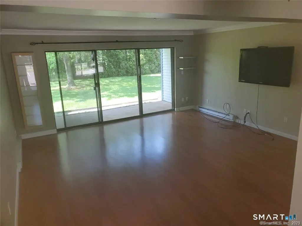 123 Candlewood Drive 123, South Windsor