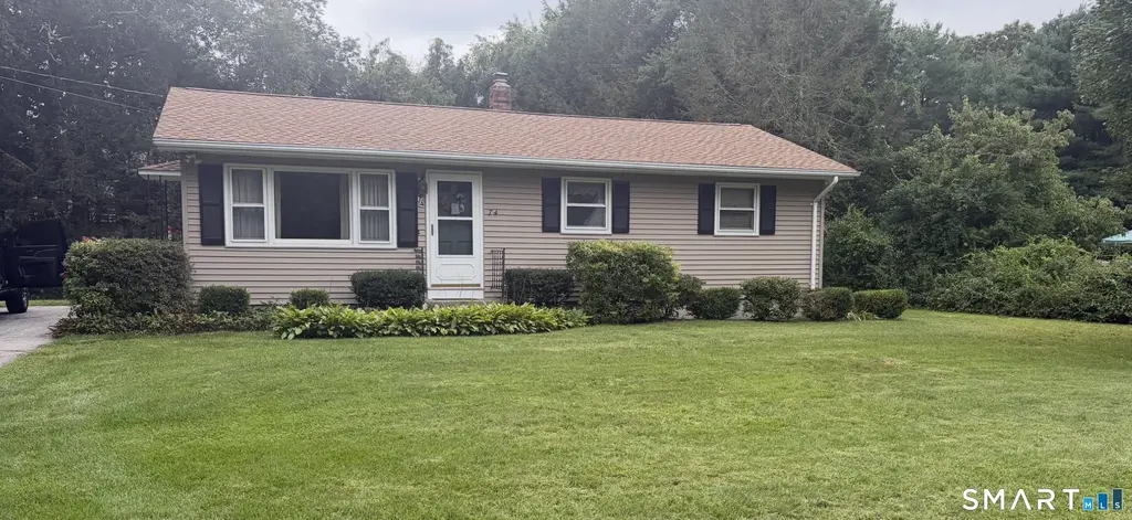 74 Leha Avenue, Griswold