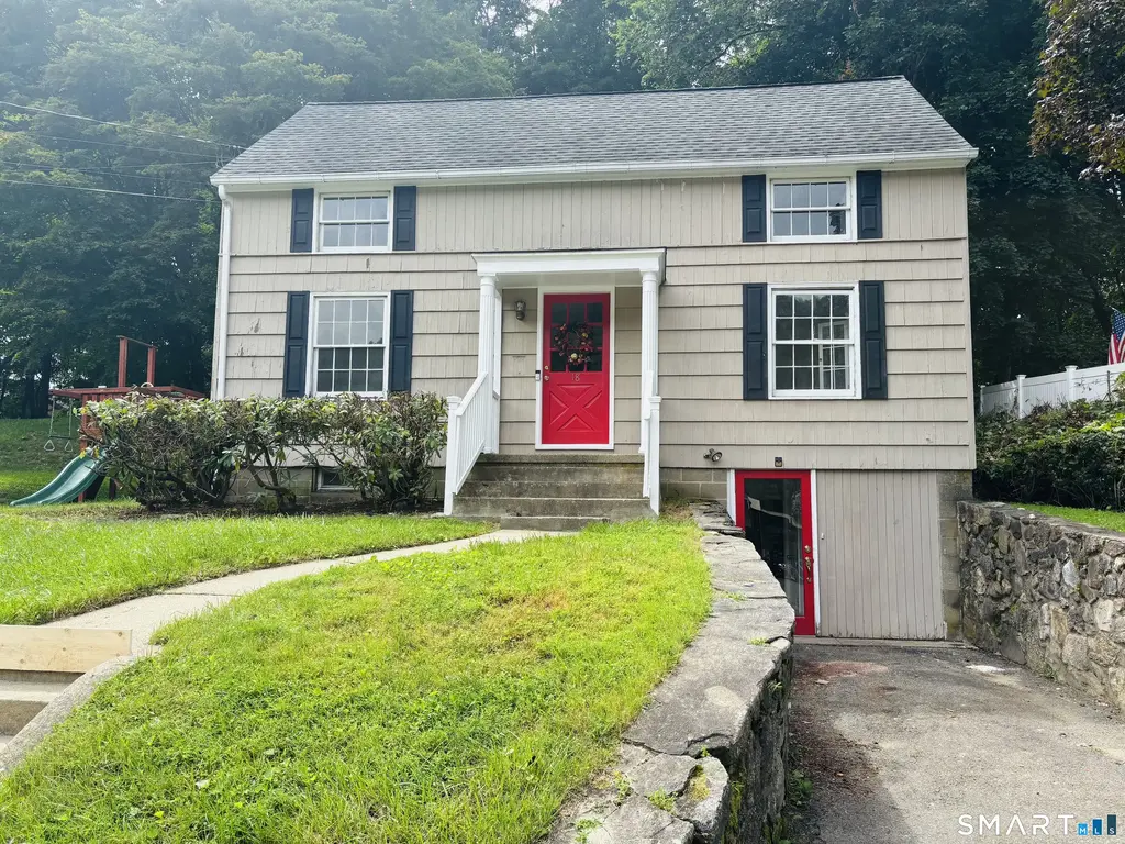 18 Cawley Avenue, Bethel