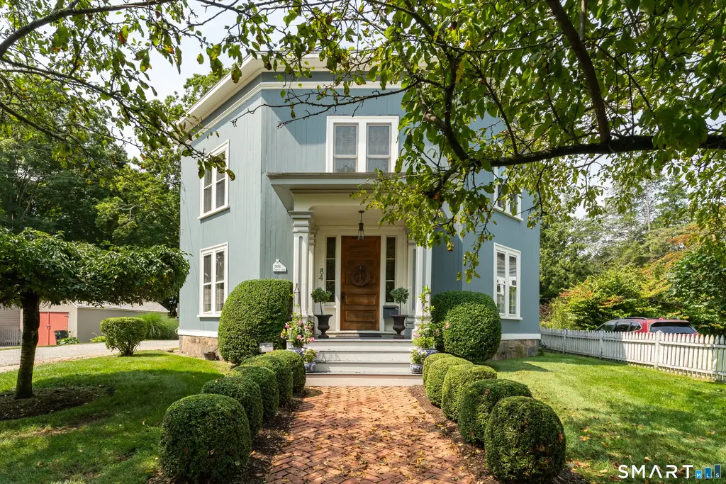 84 Fair Street, Guilford
