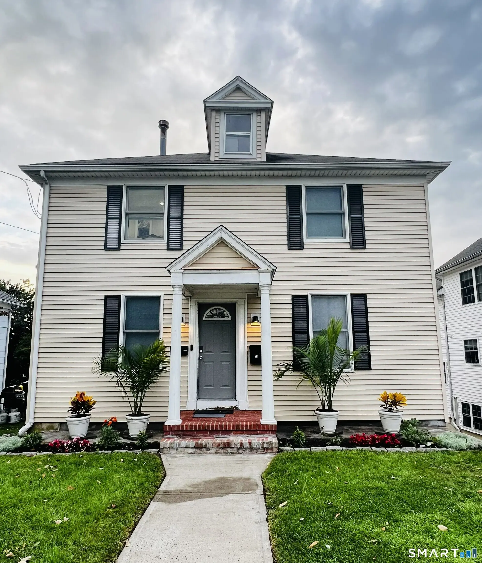 24 Homestead Avenue, Danbury
