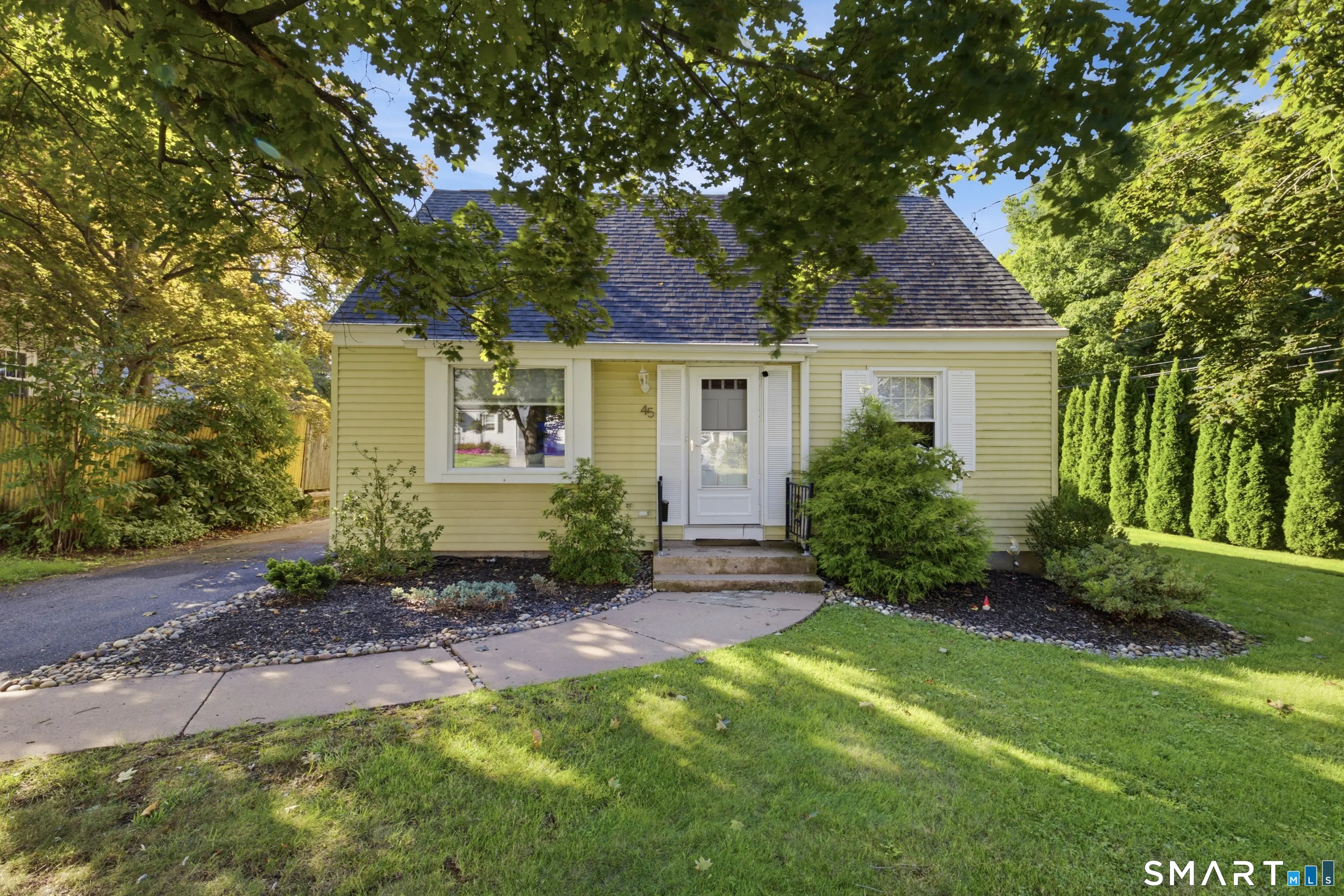 45 Exeter Avenue, West Hartford