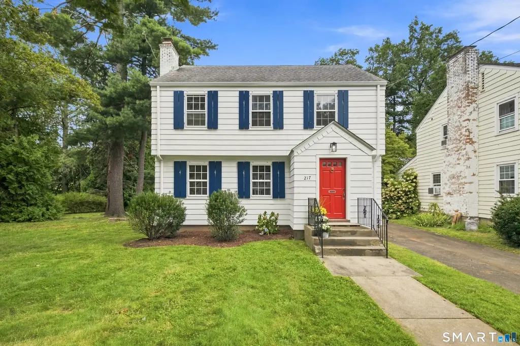 217 Penn Drive, West Hartford