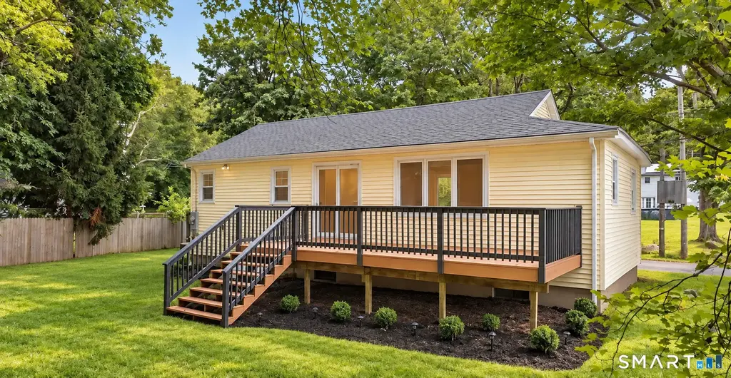 74 Pine Road, East Haddam