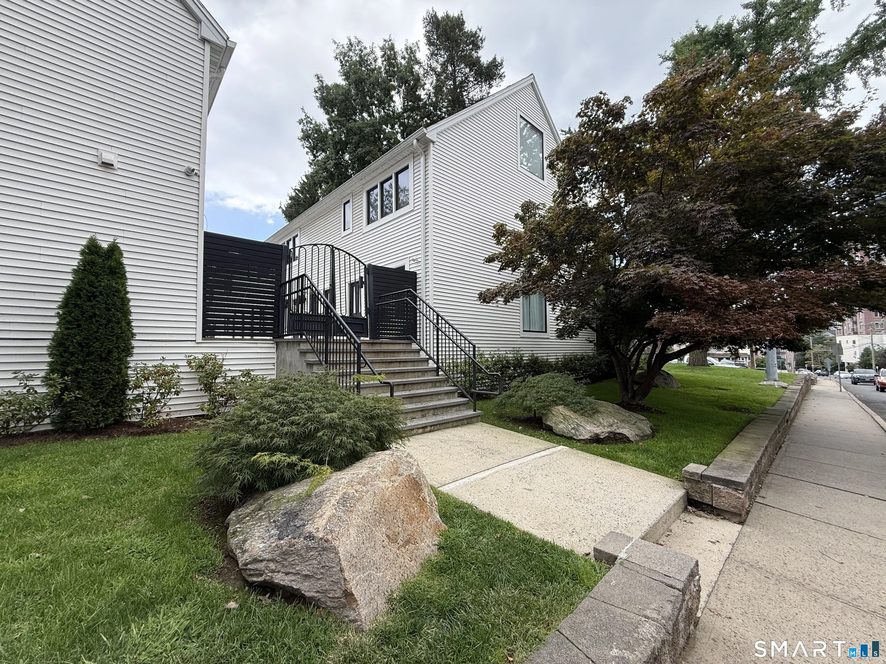 141 Grove Street P, Stamford