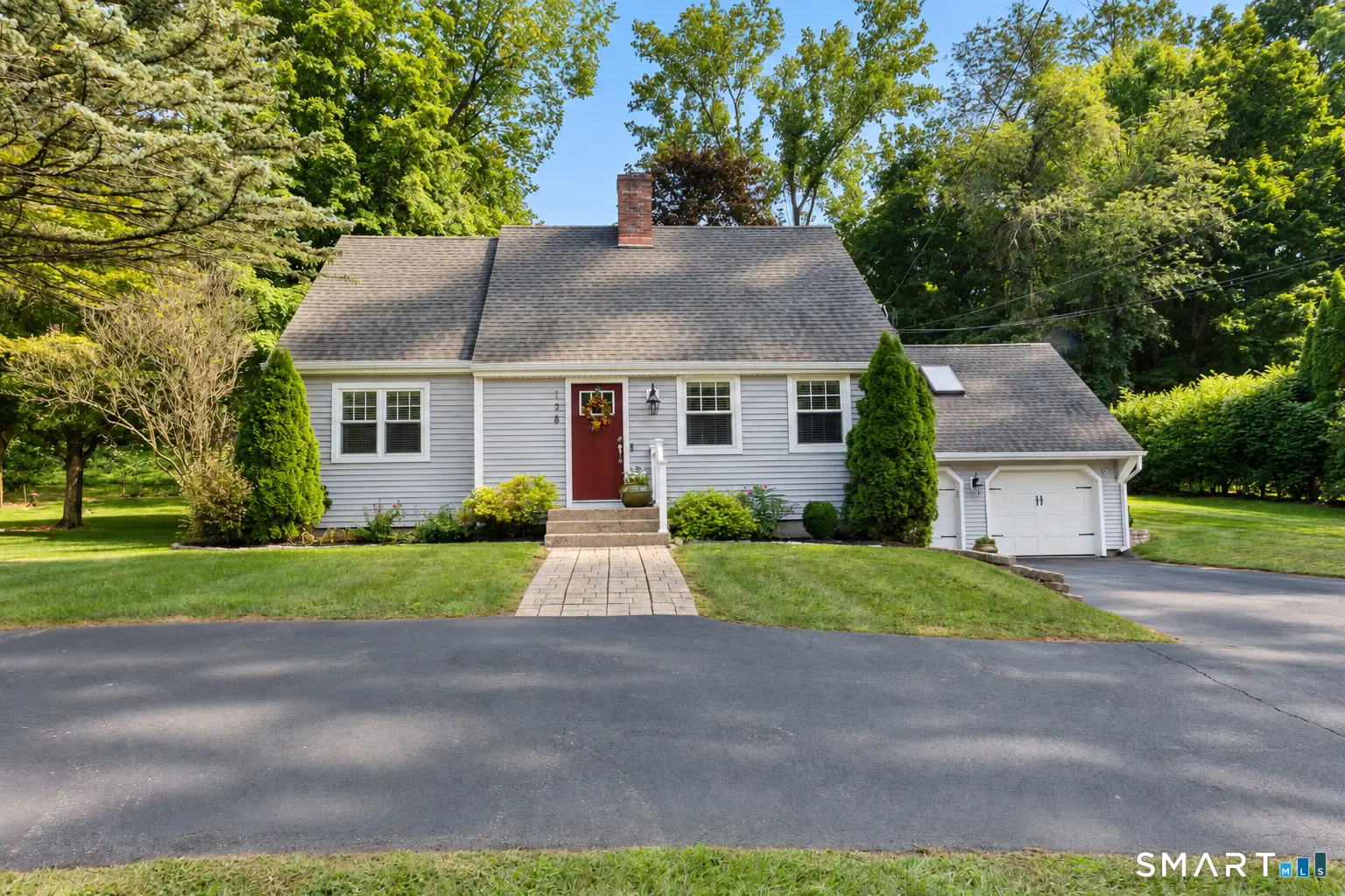 138 Tariffville Road, Simsbury