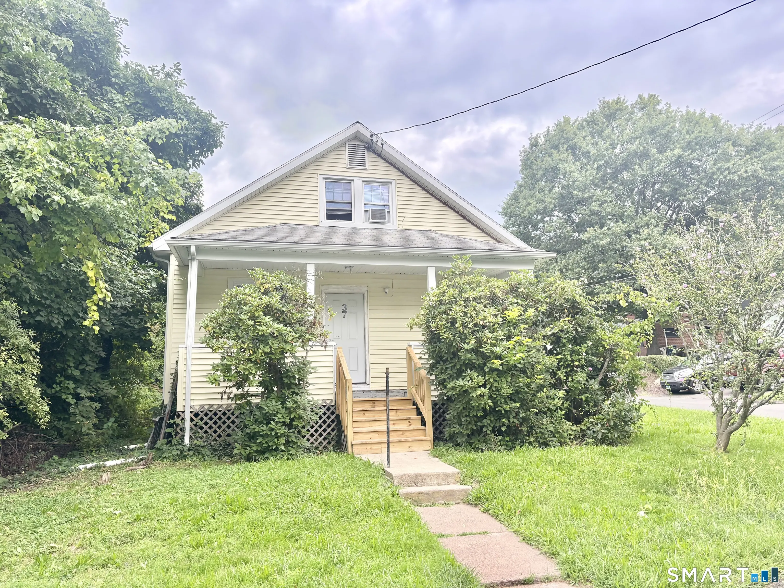 37 Irving Street, Windsor